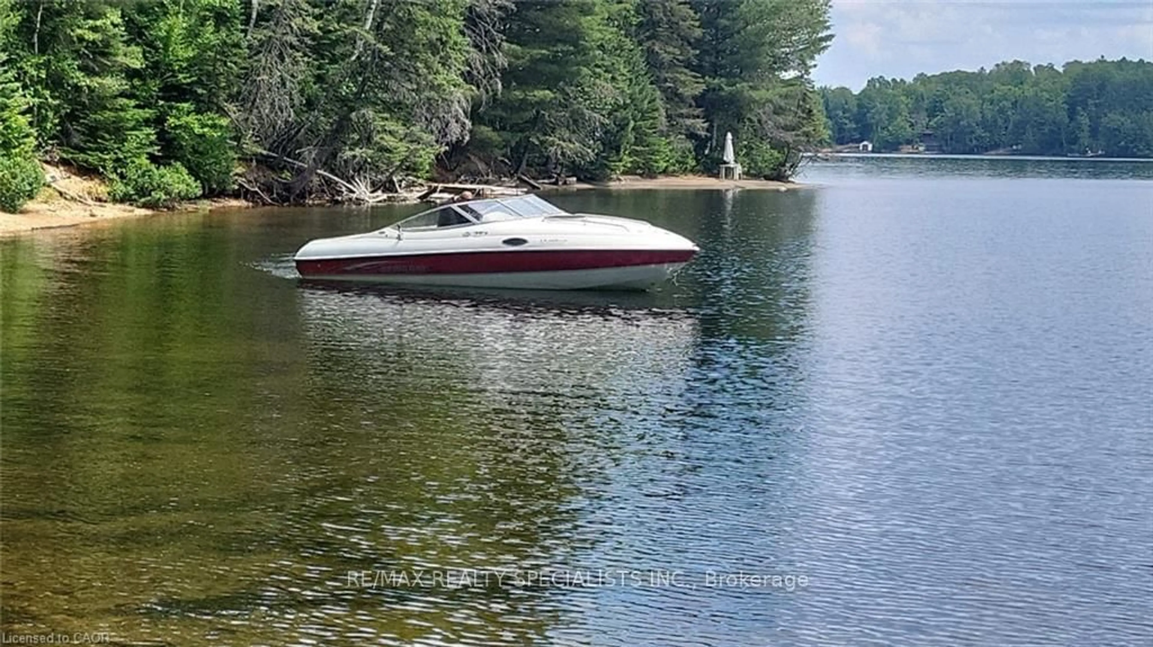 Blurry image for 5803 Haliburton Lake Rd, Dysart et al Ontario K0M 1S0