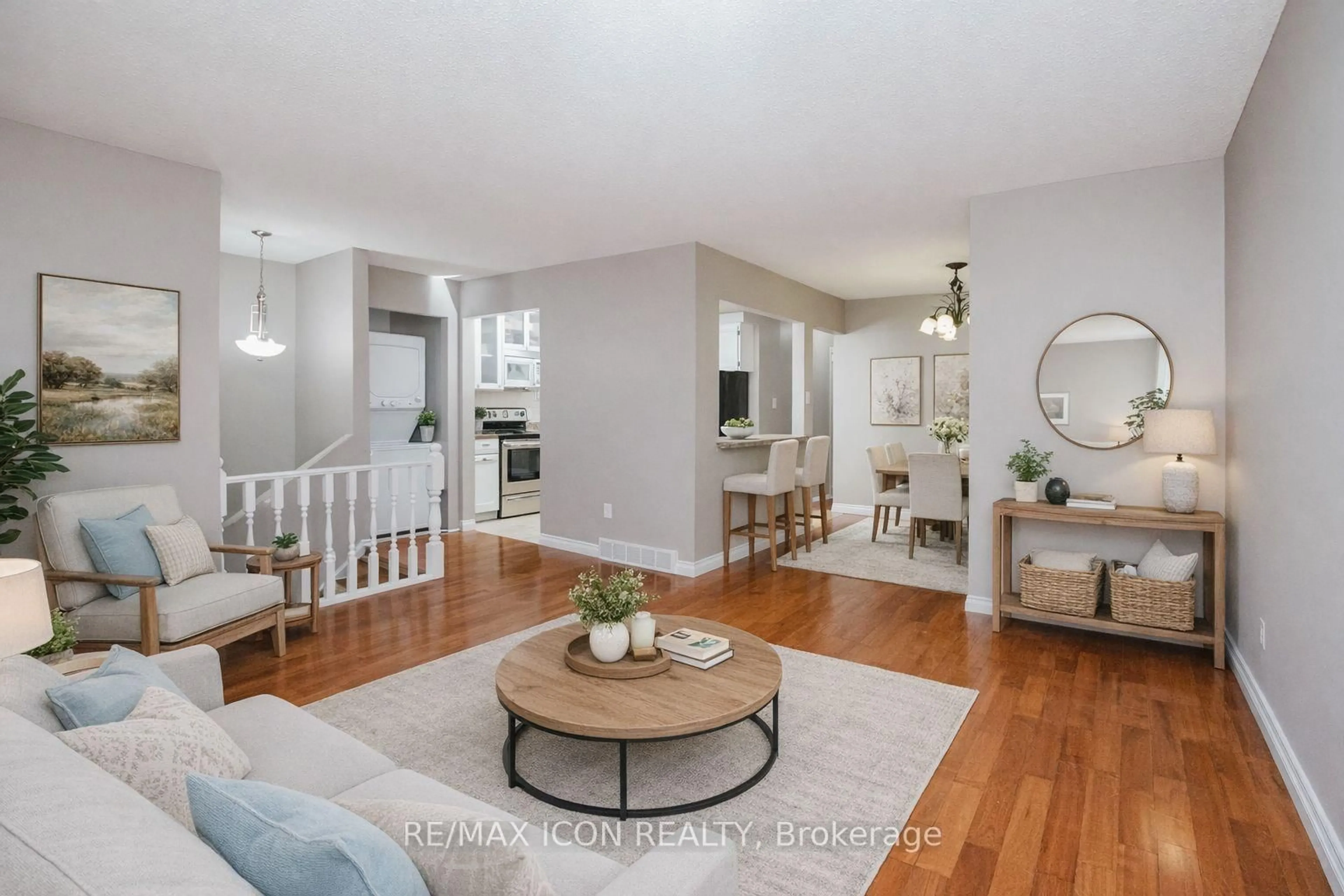 Living room with furniture, unknown for 8332 Mundare Cres, Niagara Falls Ontario L2G 7M5