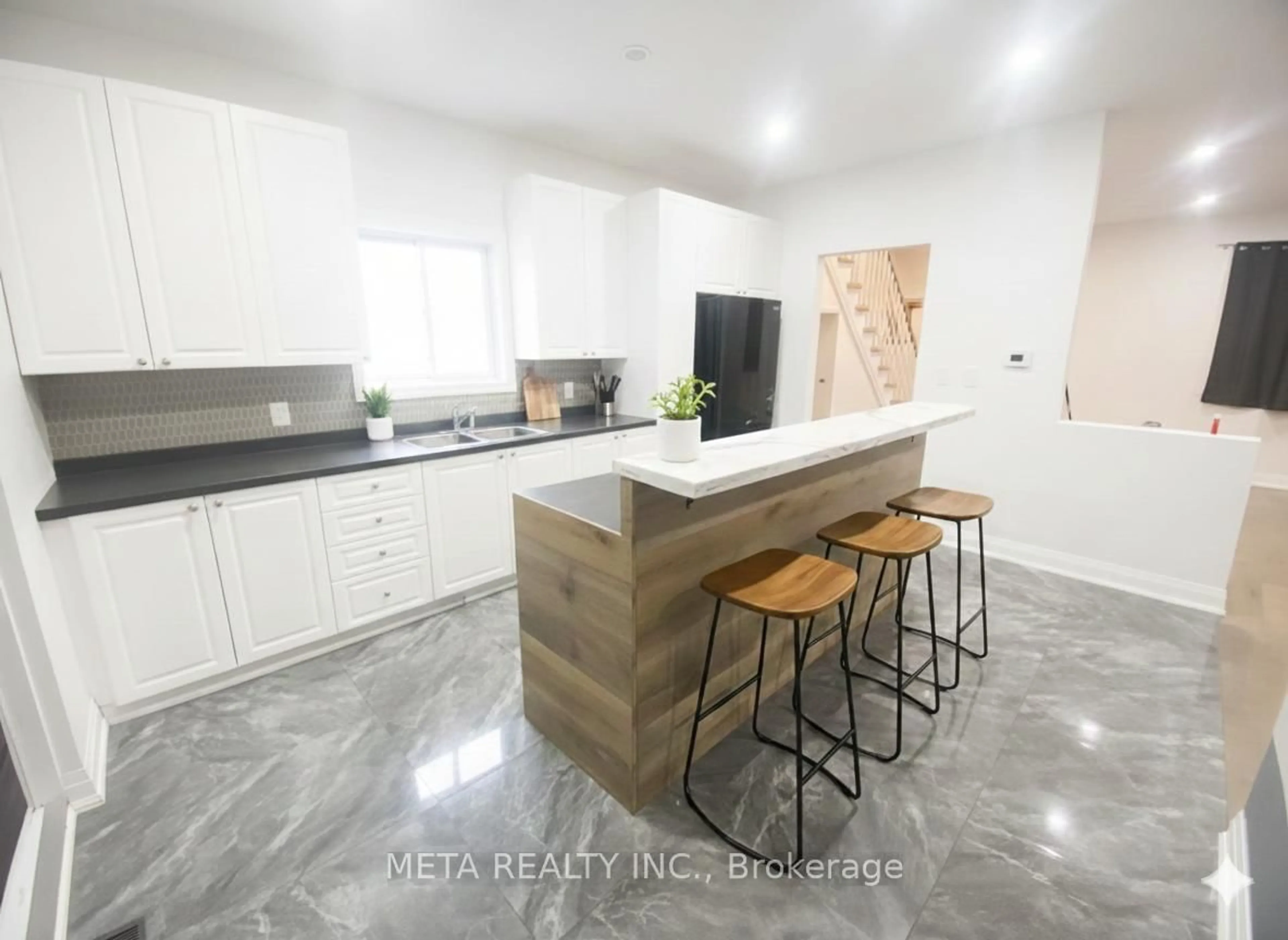 Contemporary kitchen, ceramic/tile floor for 636 Union St, Peterborough Ontario K9H 3V5