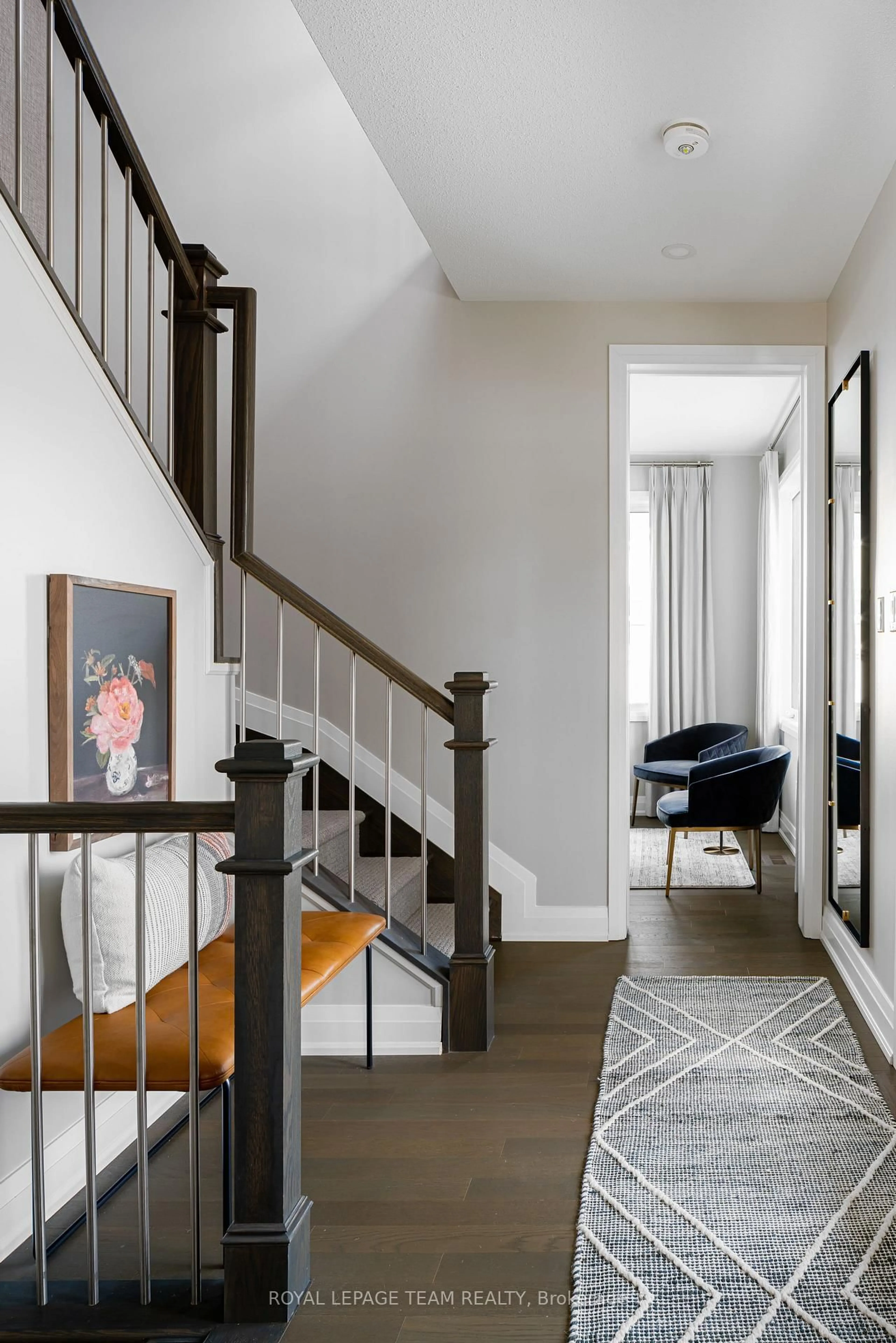 Indoor entryway for 101 Laurel Private, North Grenville Ontario K0G 1J0