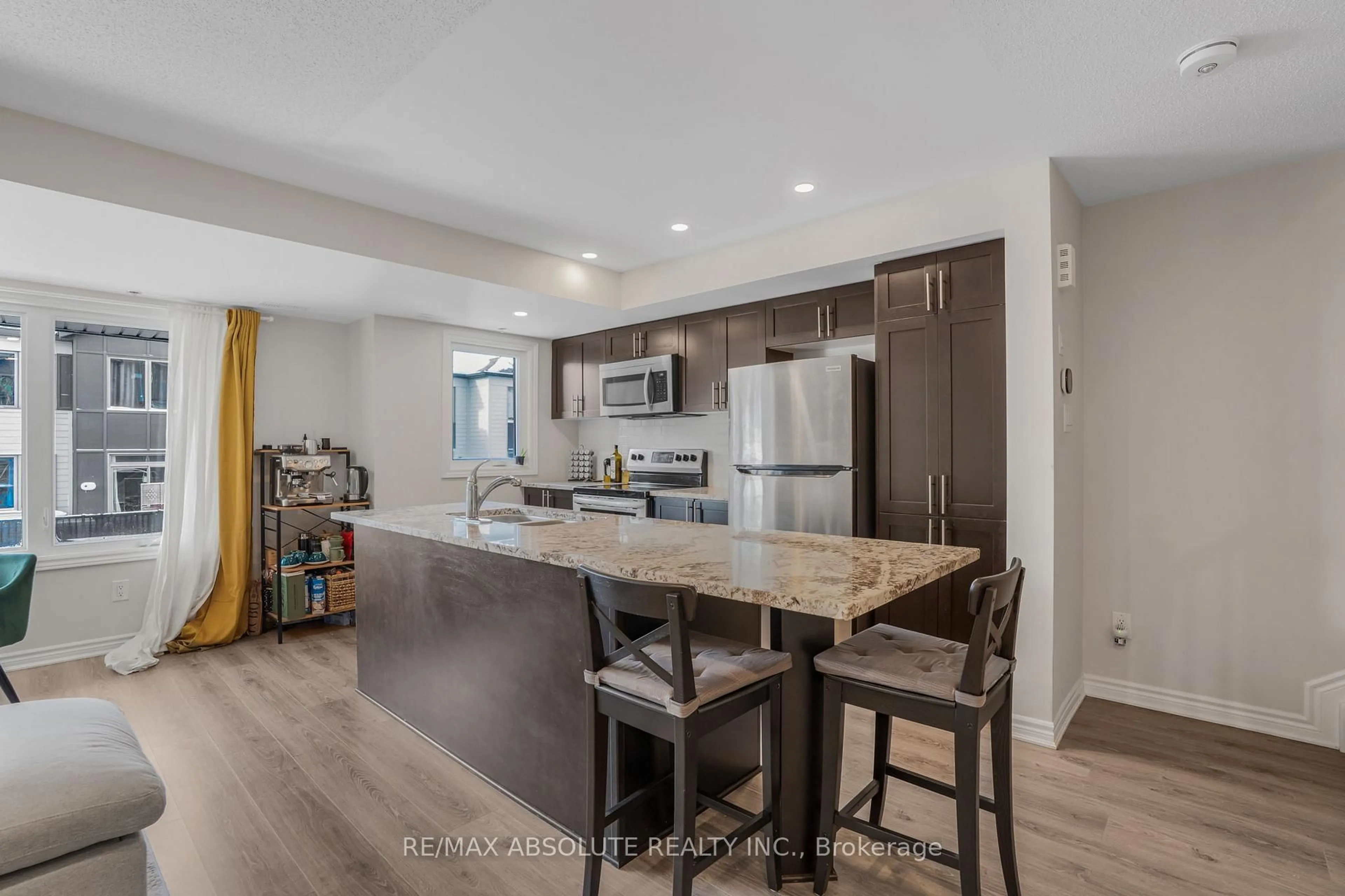 Open concept kitchen, unknown for 605 Makwa Private, Ottawa Ontario K1K 5A4