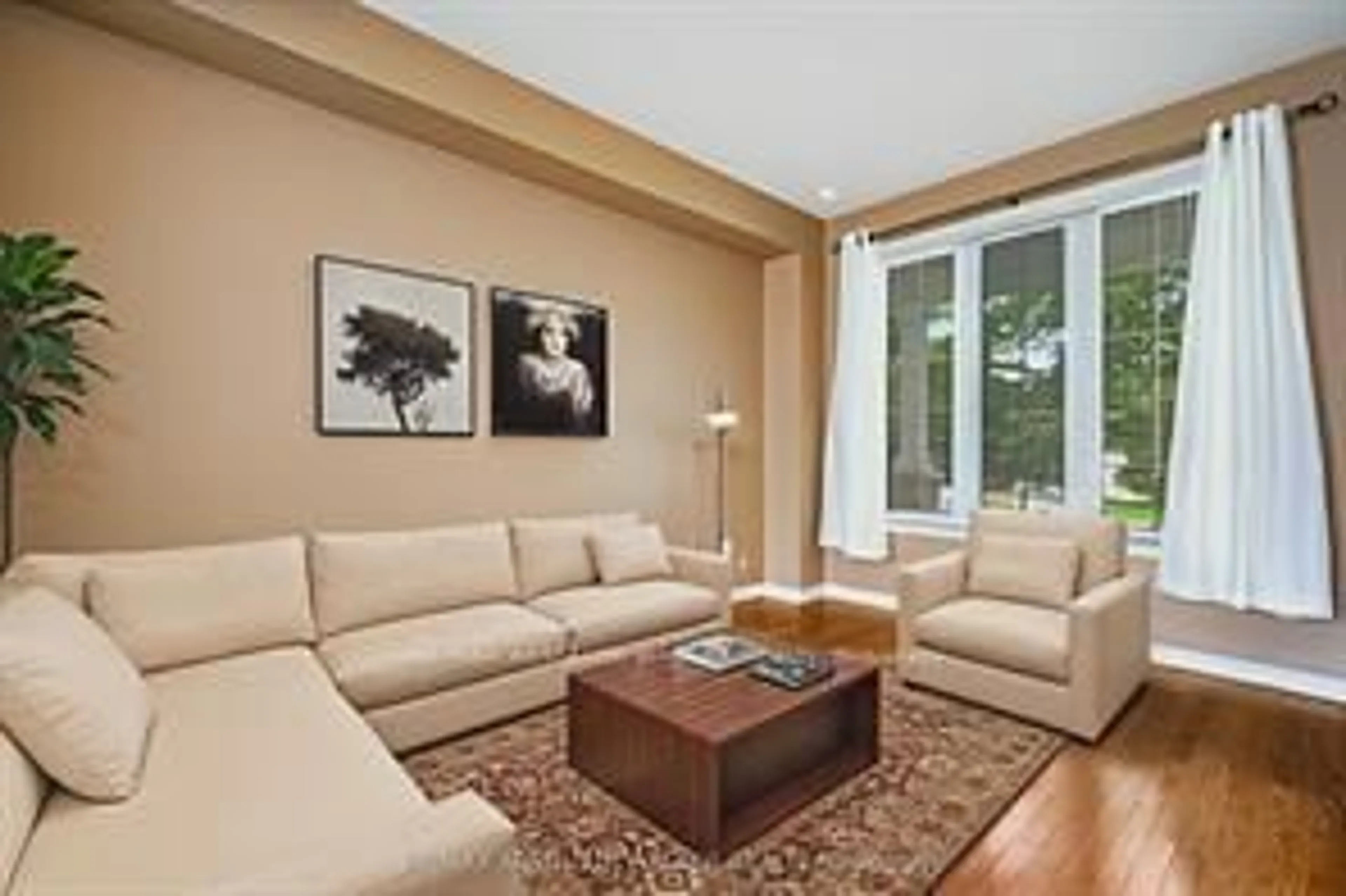 Living room with furniture, unknown for 321 Upcountry Dr, Ottawa Ontario K2S 2H6