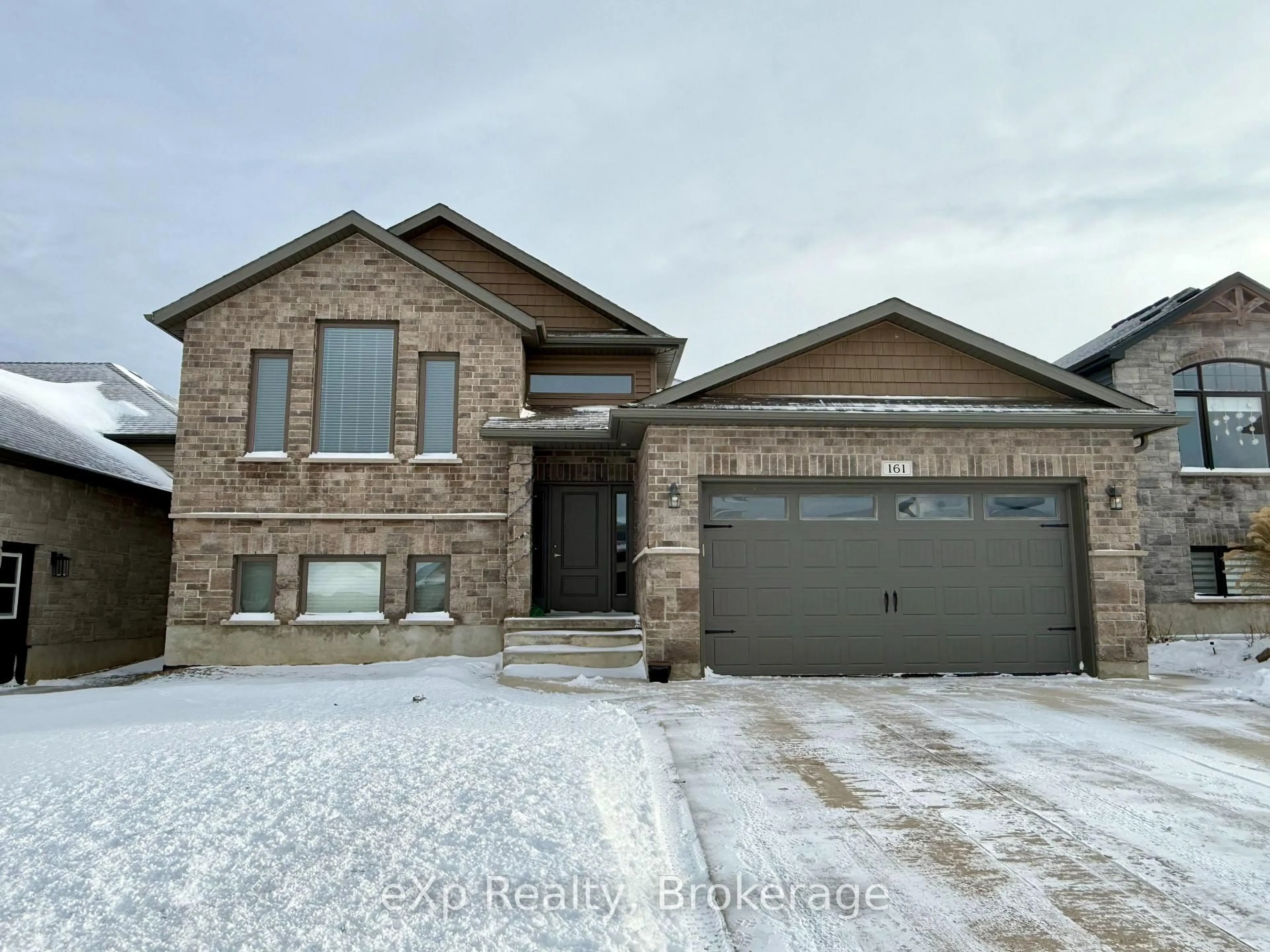 Home with brick exterior material, street for 161 17th Ave A, Hanover Ontario N4N 0B5