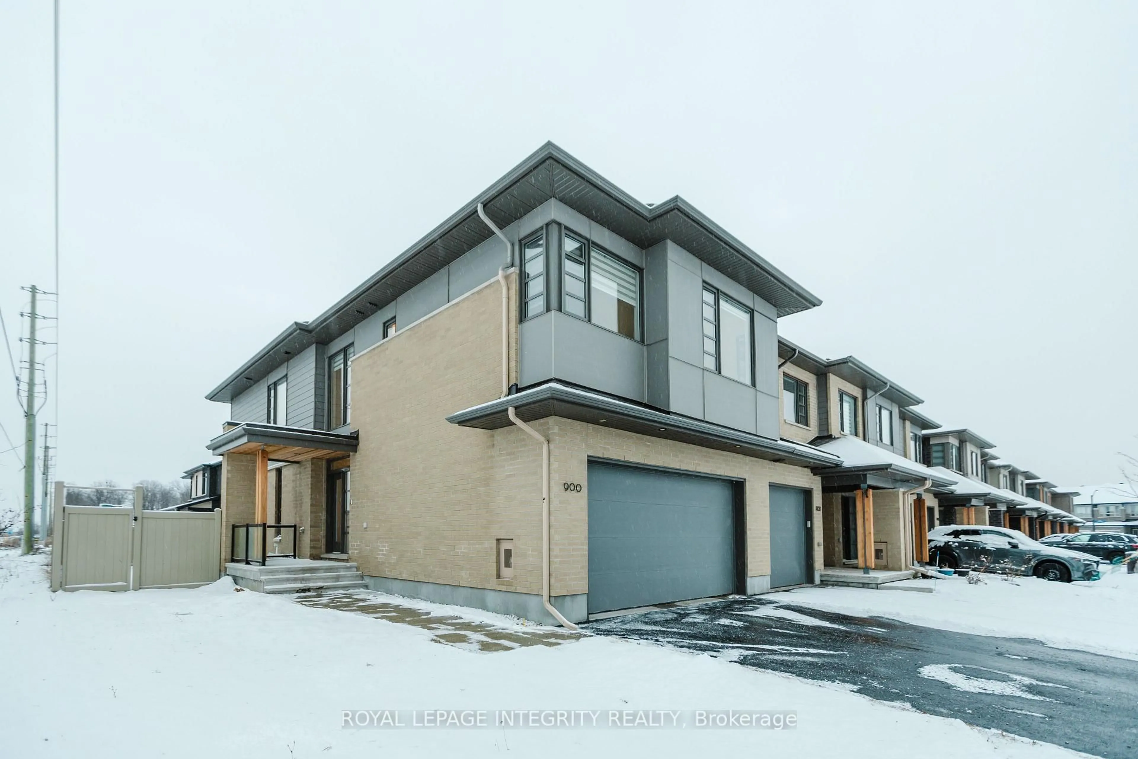 Unknown for 900 Chipping Circ, Ottawa Ontario K4M 0E7