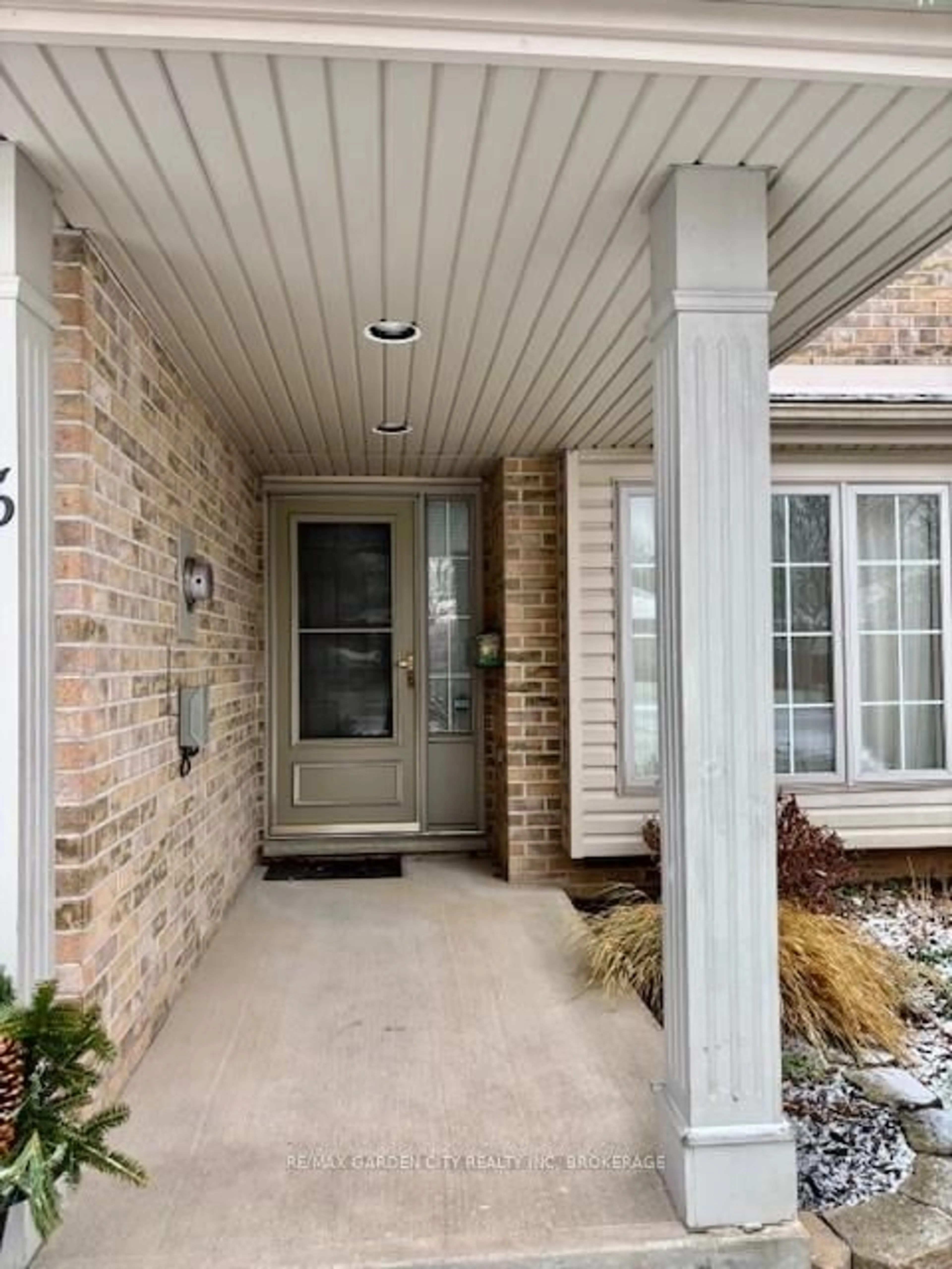 Unknown for 176 Beckett Cres, Pelham Ontario L0S 1E4