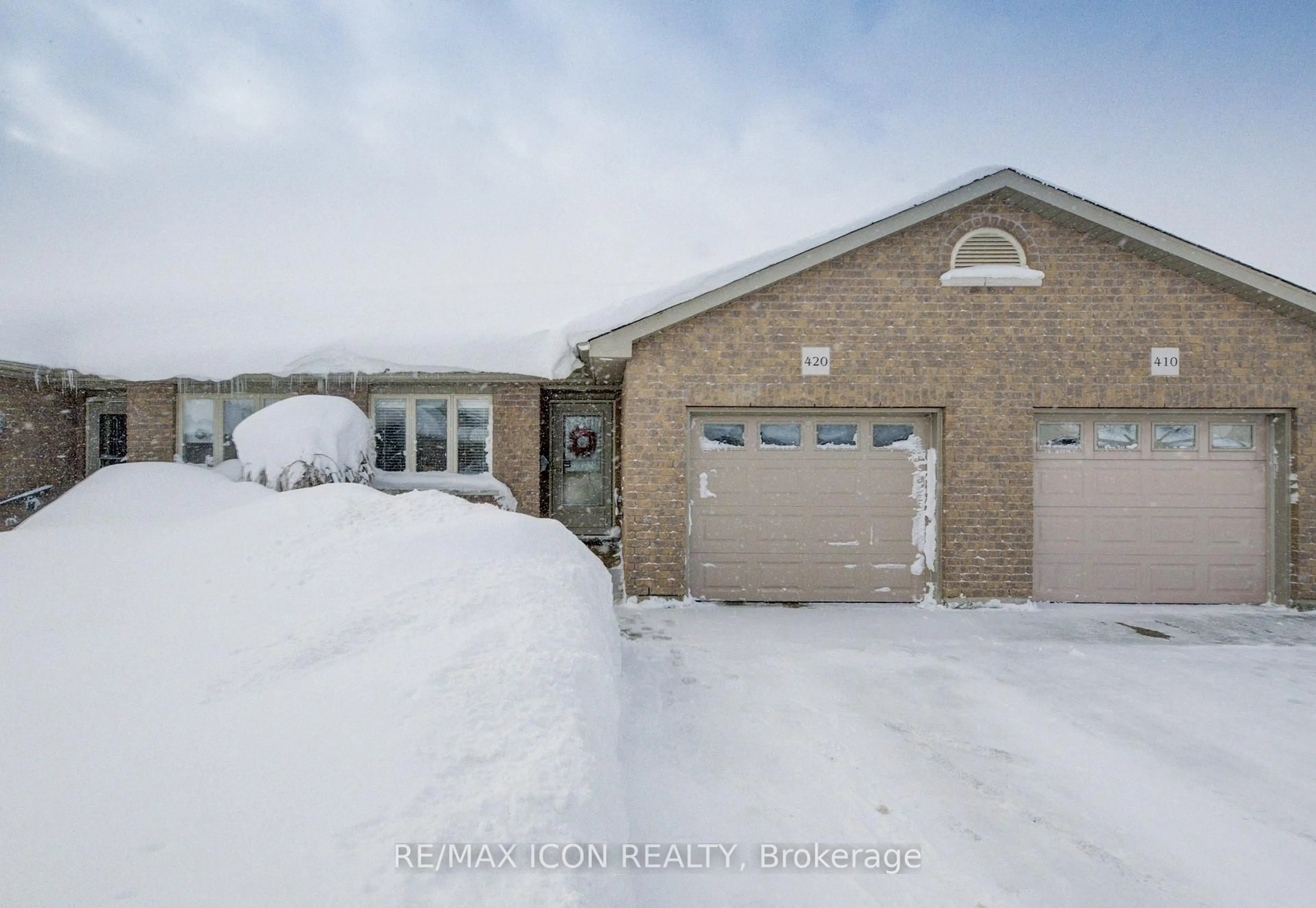 Unknown for 420 Mowat St, North Perth Ontario N4W 0A4