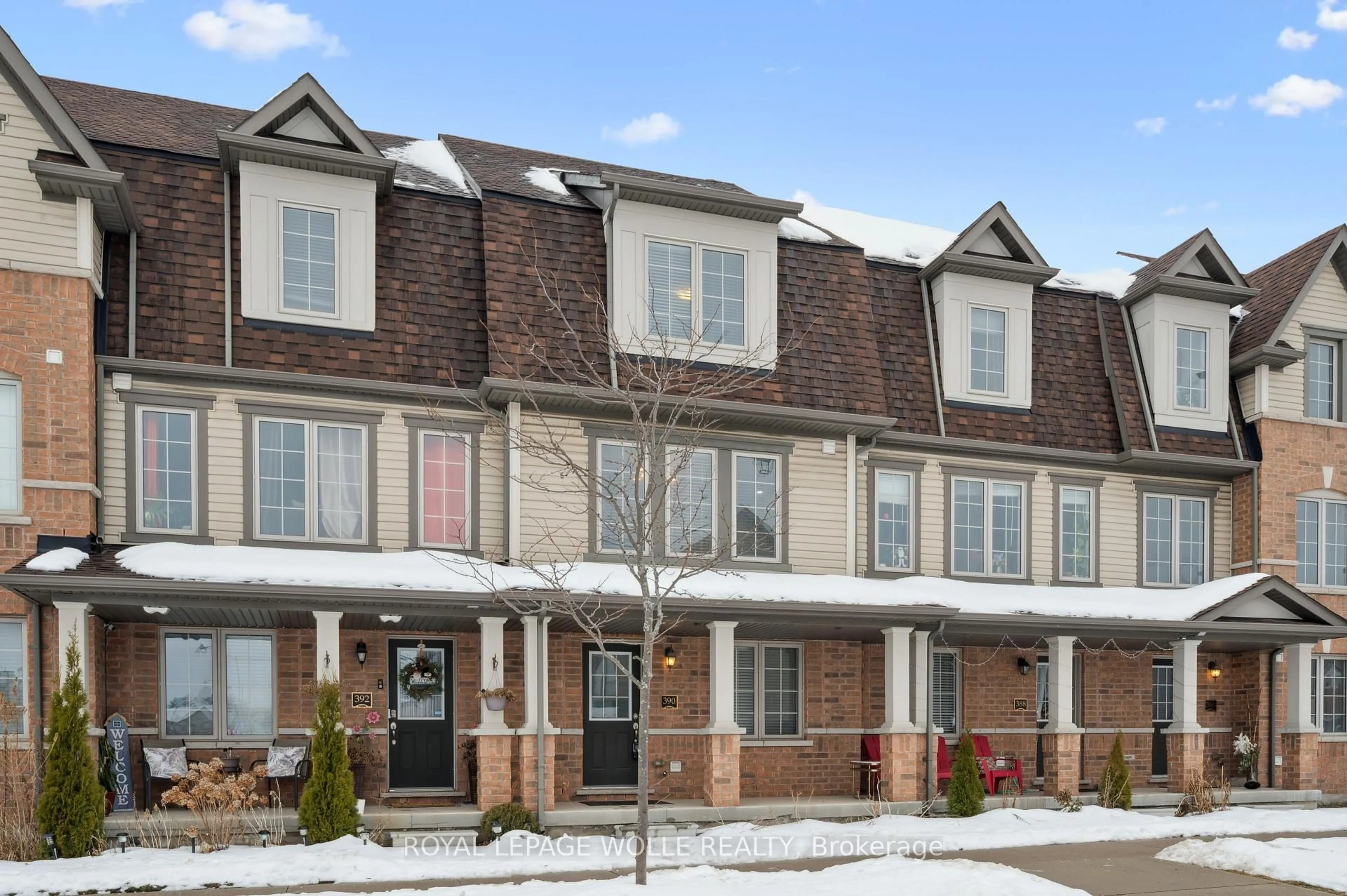 Home with brick exterior material, street for 390 Linden Dr, Cambridge Ontario N3H 0C6