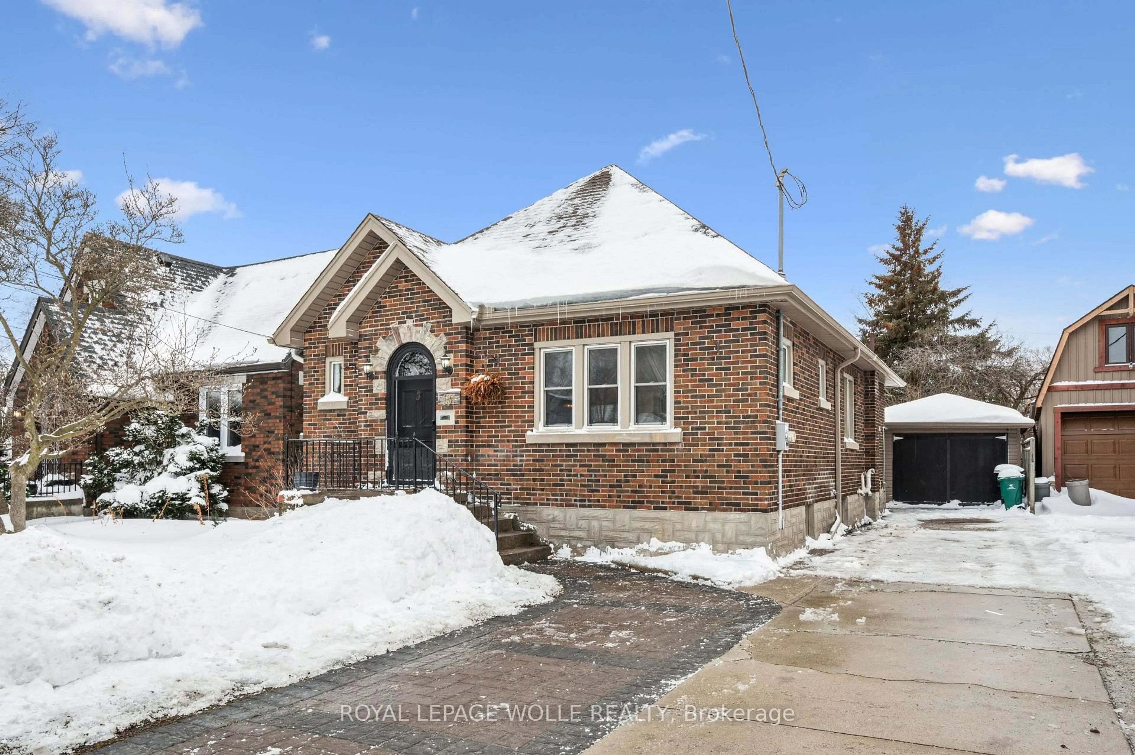 Home with brick exterior material, street for 131 Mill St, Kitchener Ontario N2M 3P7