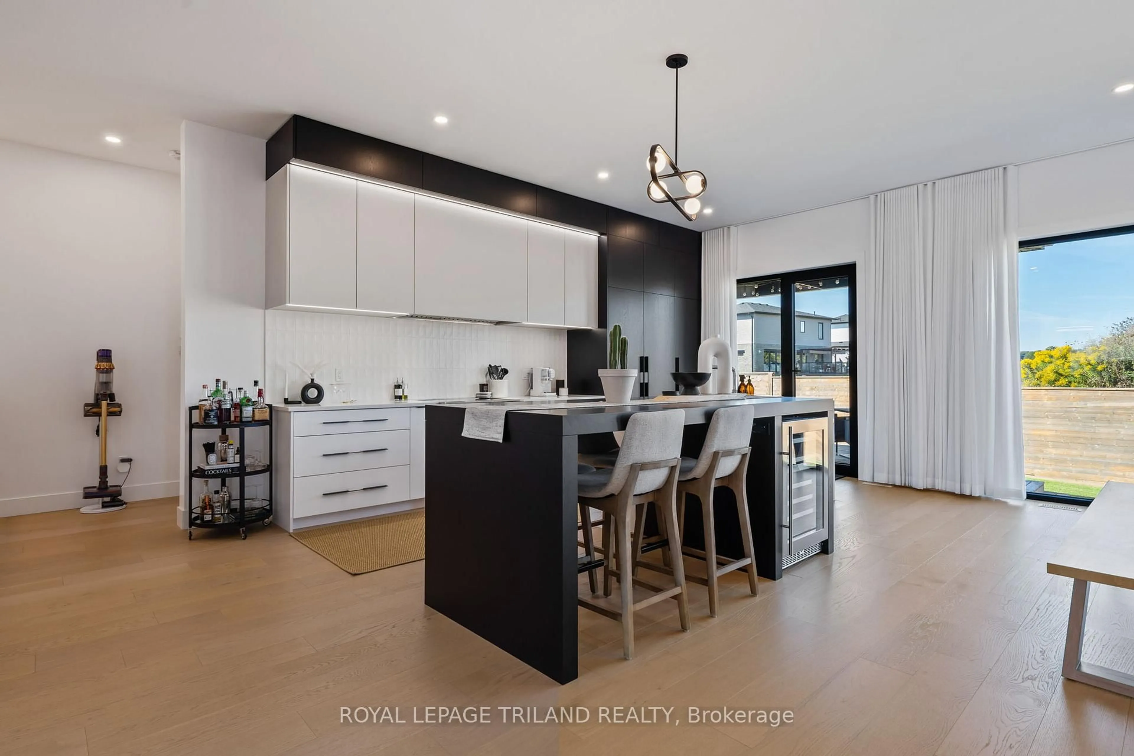 Contemporary kitchen, ceramic/tile floor for 3455 Grand Oak Crossing, London South Ontario N6P 0G7