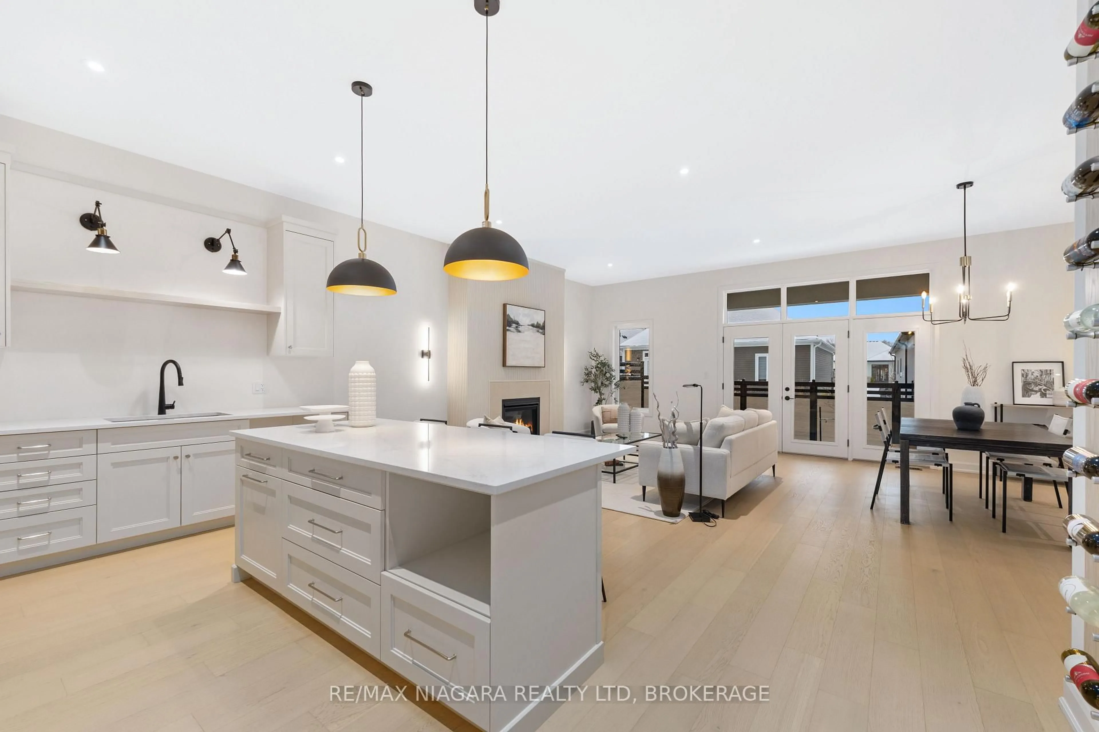 Open concept kitchen, unknown for 11 Butternut Cres, Fort Erie Ontario L0S 1N0