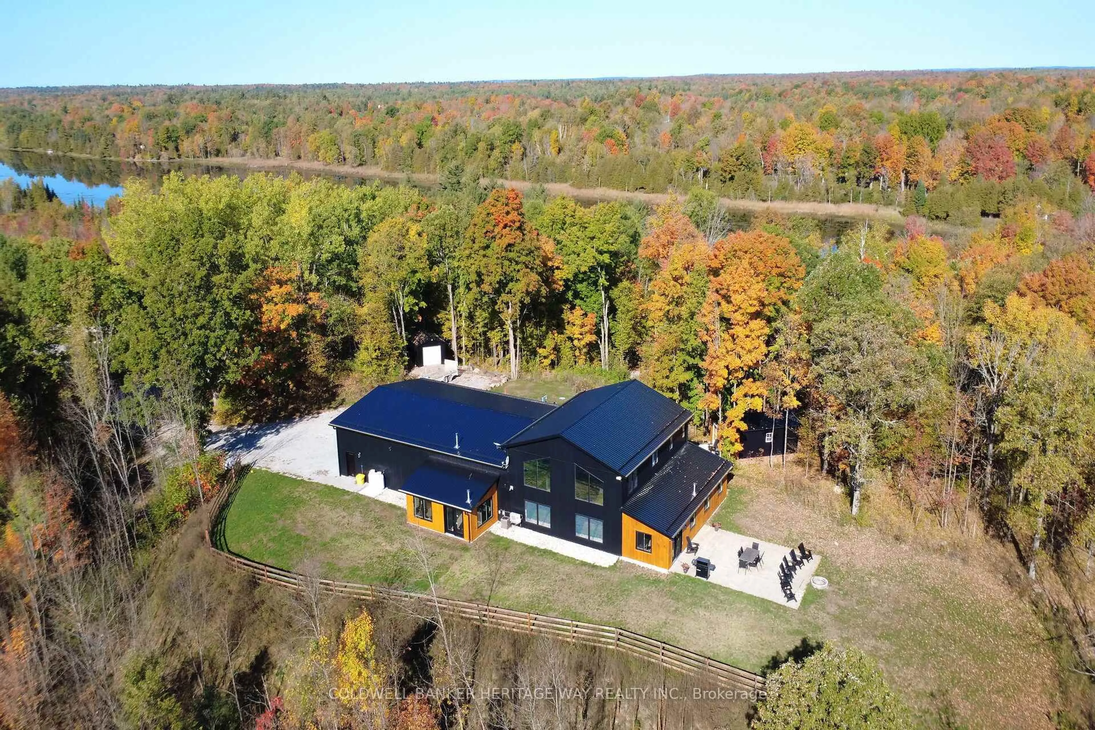 A pic from outside/outdoor area/front of a property/back of a property/a pic from drone, unknown for 999 Ennis Rd, Balderson Ontario K0G 1A0