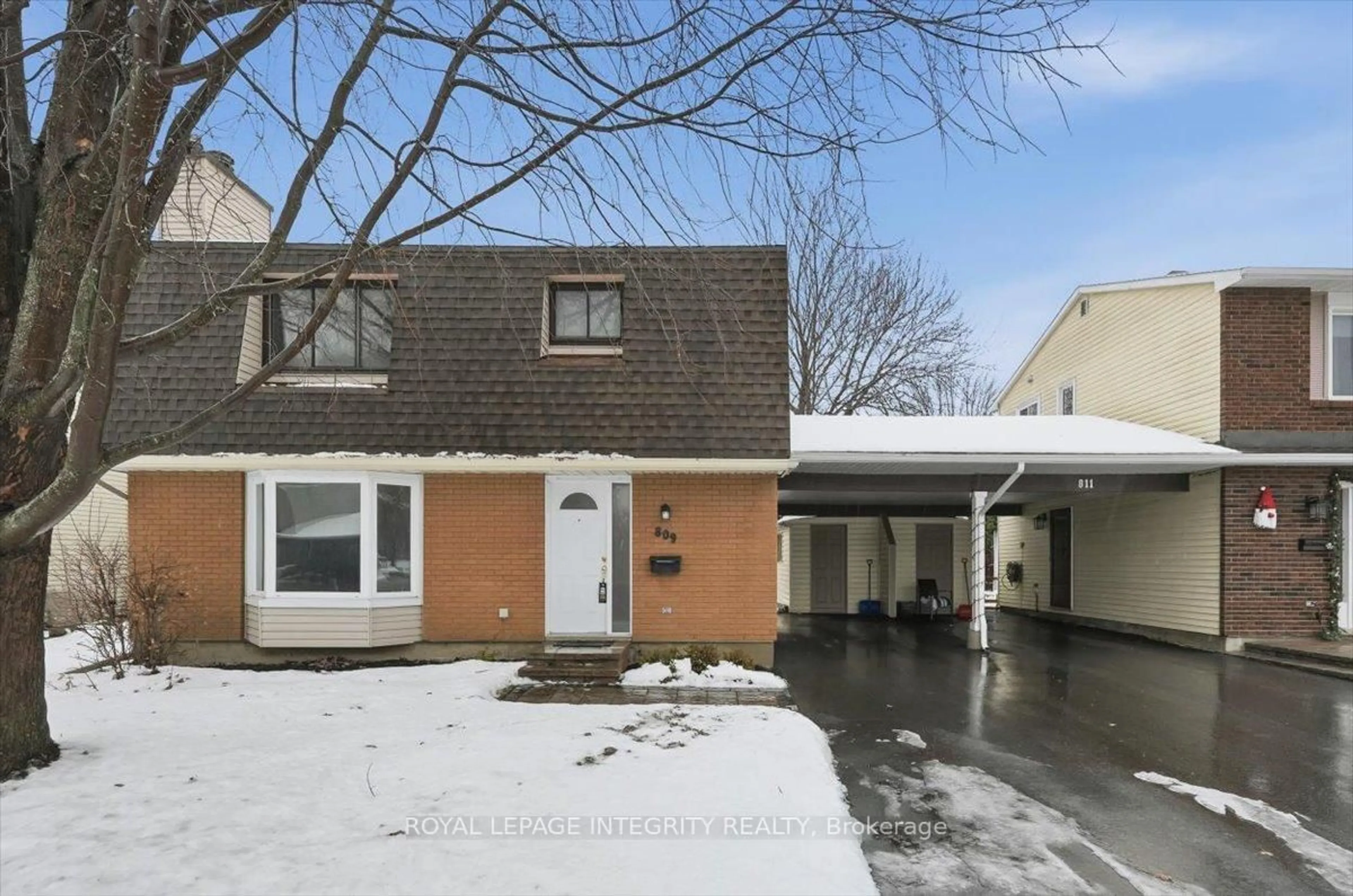 Unknown for 809 Vinette Cres, Ottawa Ontario K1E 1X1