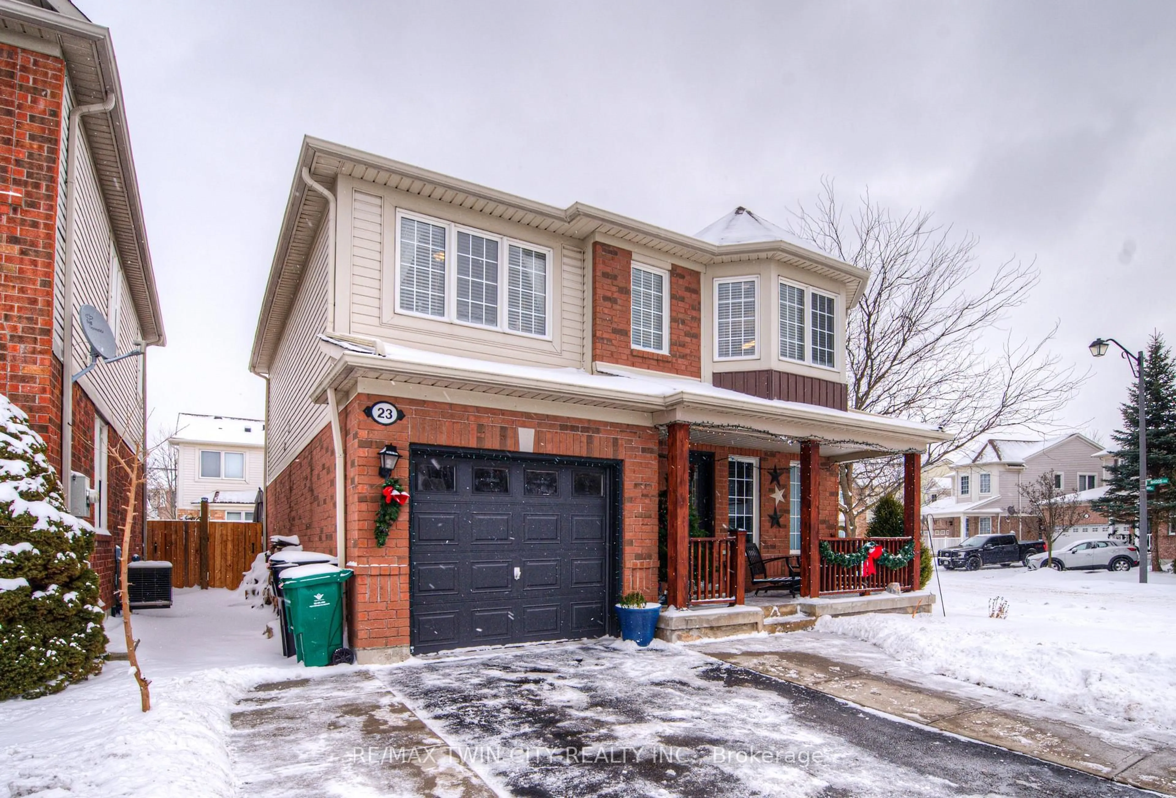 Home with brick exterior material, street for 23 Mayo Ave, Cambridge Ontario N1T 2E8