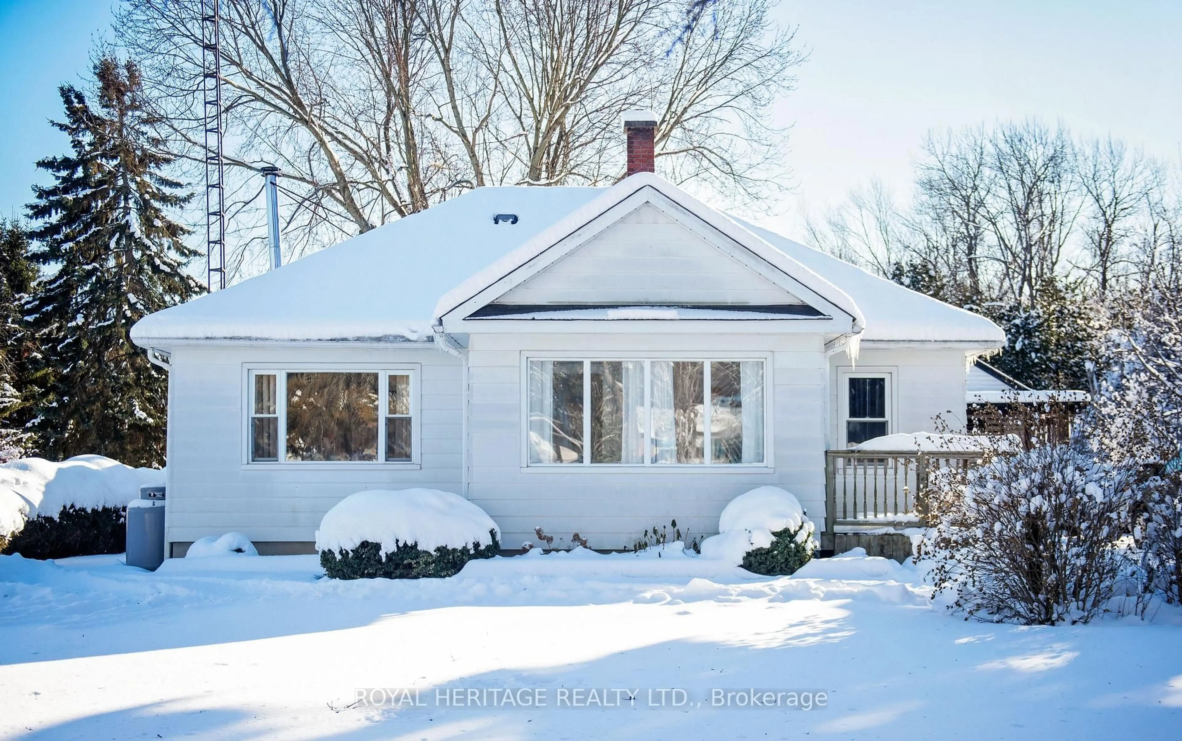 Home with vinyl exterior material, street for 10629 County Rd 2 Rd, Alnwick/Haldimand Ontario K0K 2G0
