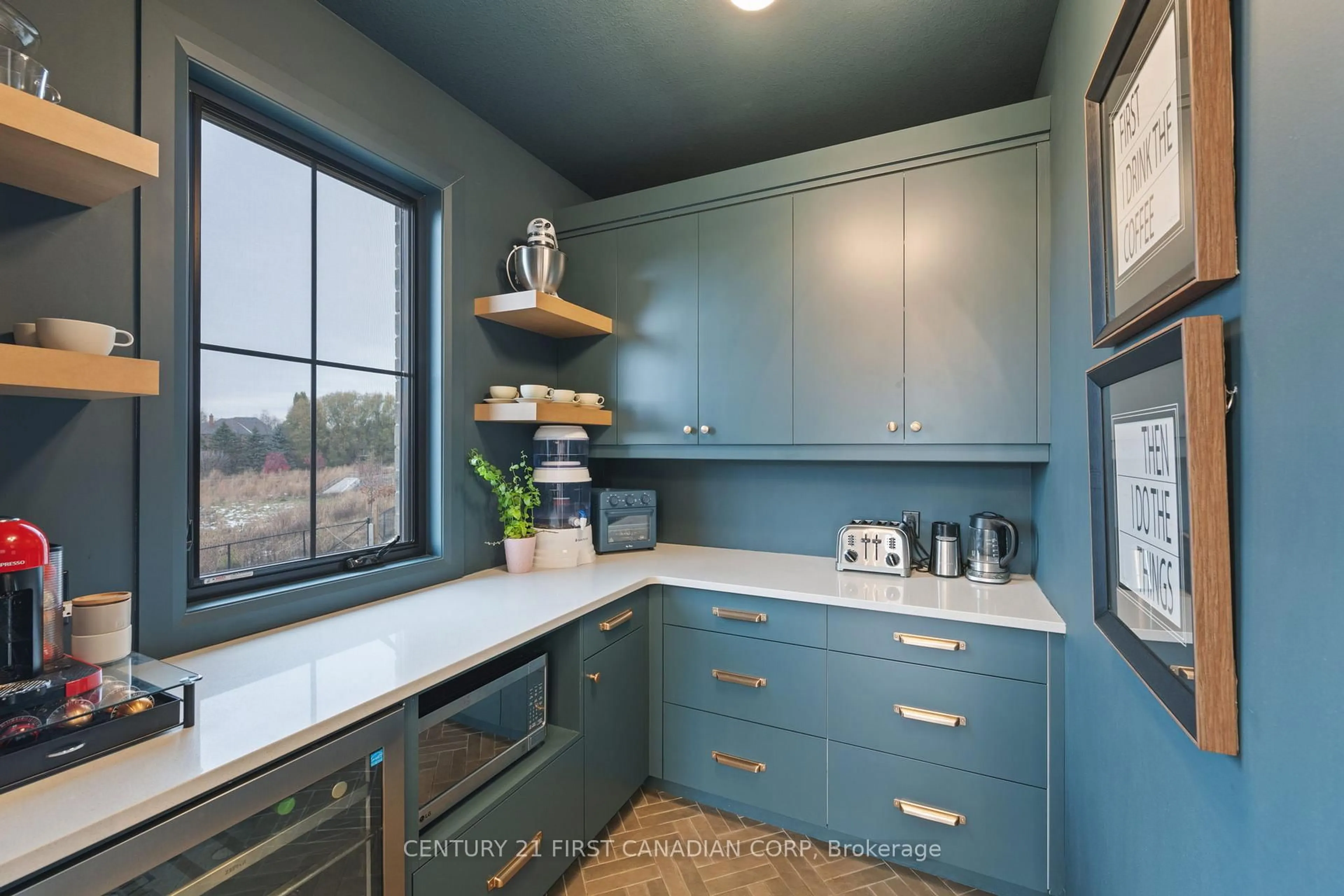 Contemporary kitchen, ceramic/tile floor for 2190 Linkway Blvd, London South Ontario N6K 0K8