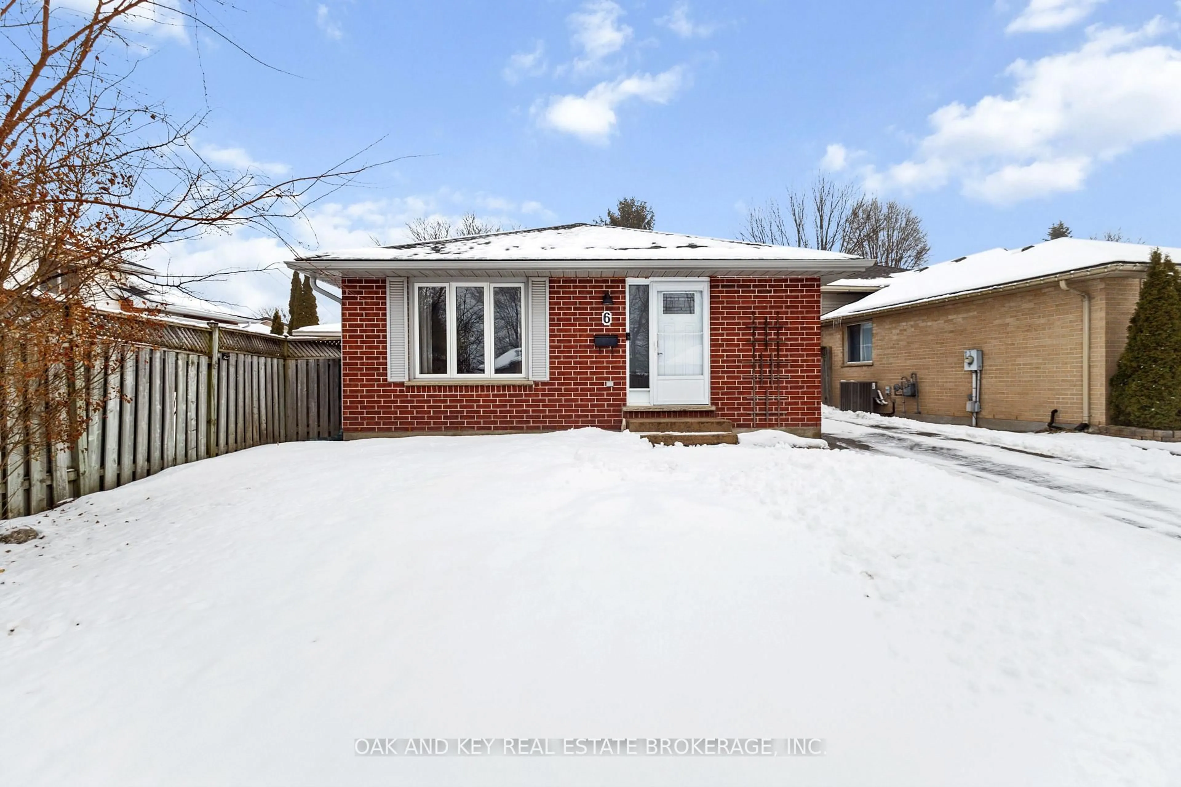 Home with brick exterior material, street for 6 WEYMOUTH Dr, London East Ontario N5V 4E7