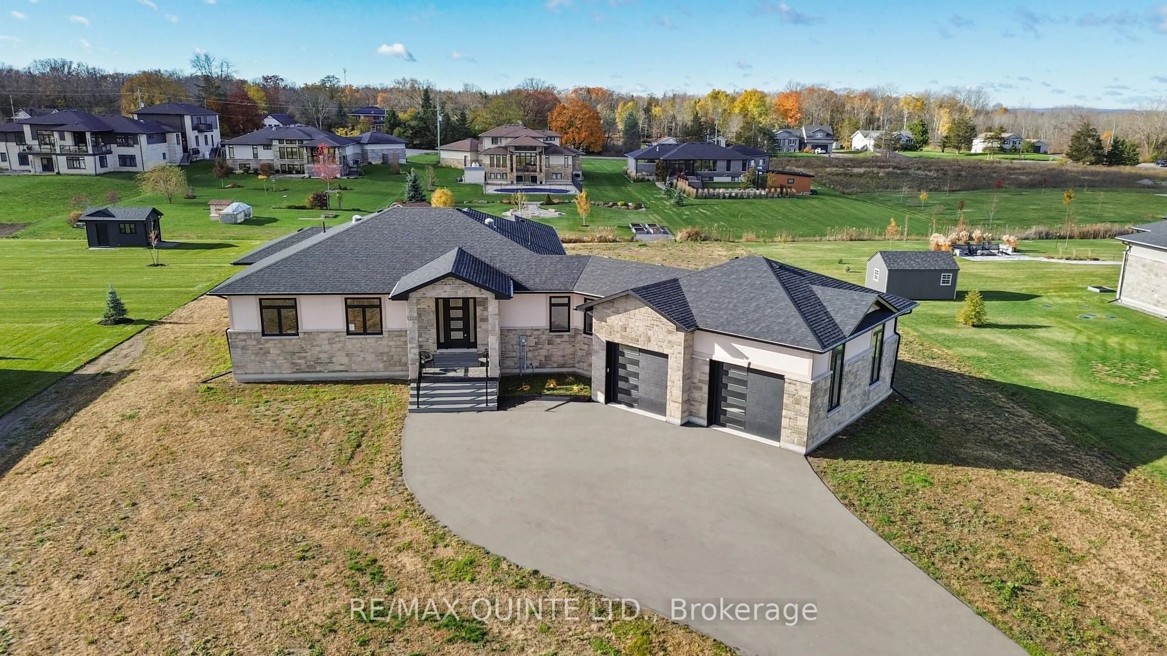 A pic from outside/outdoor area/front of a property/back of a property/a pic from drone, unknown for 76 Navigation Dr, Prince Edward County Ontario K8N 0G1