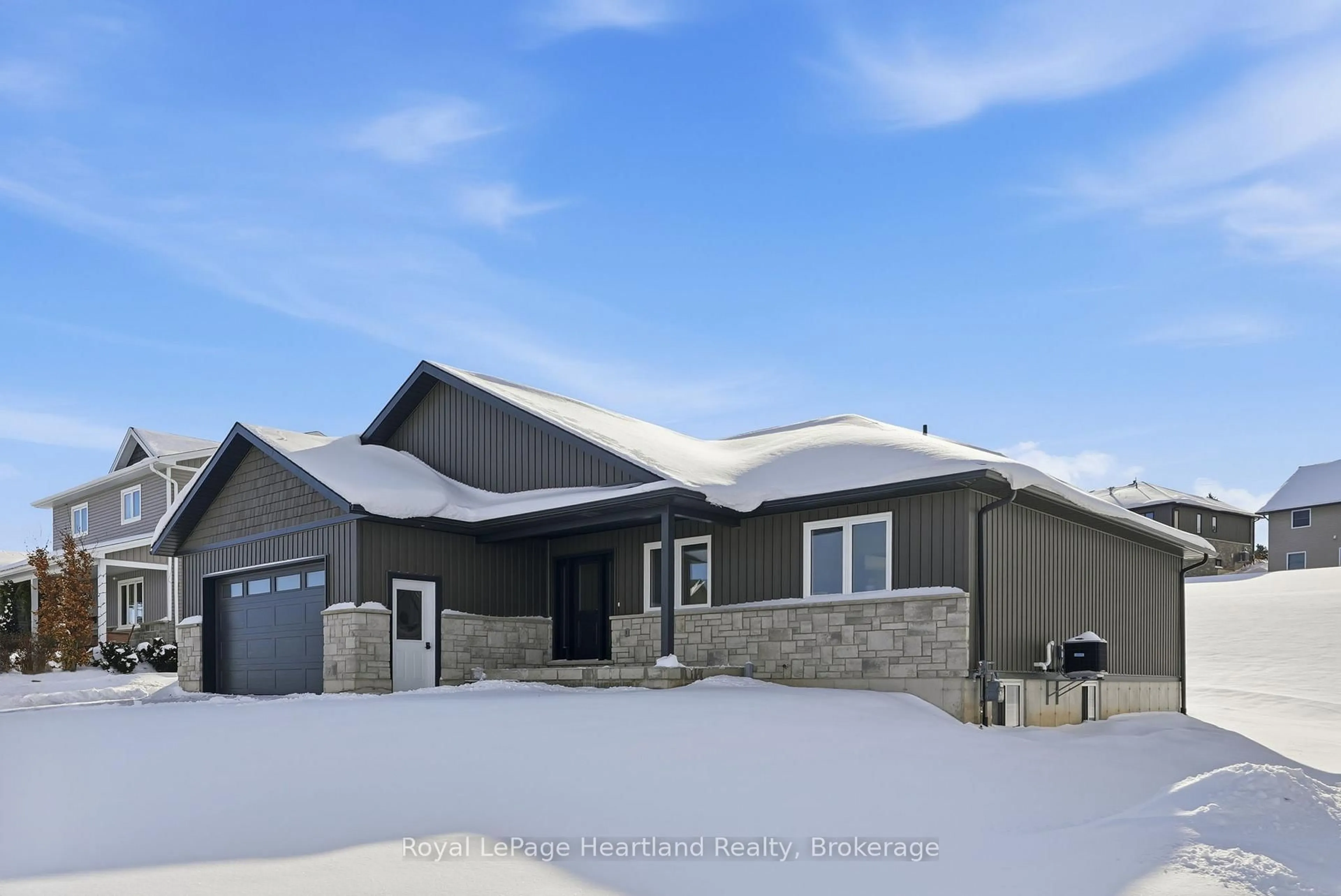 Home with vinyl exterior material, unknown for 6 Noeckerville Hill Dr, South Bruce Ontario N0G 2J0