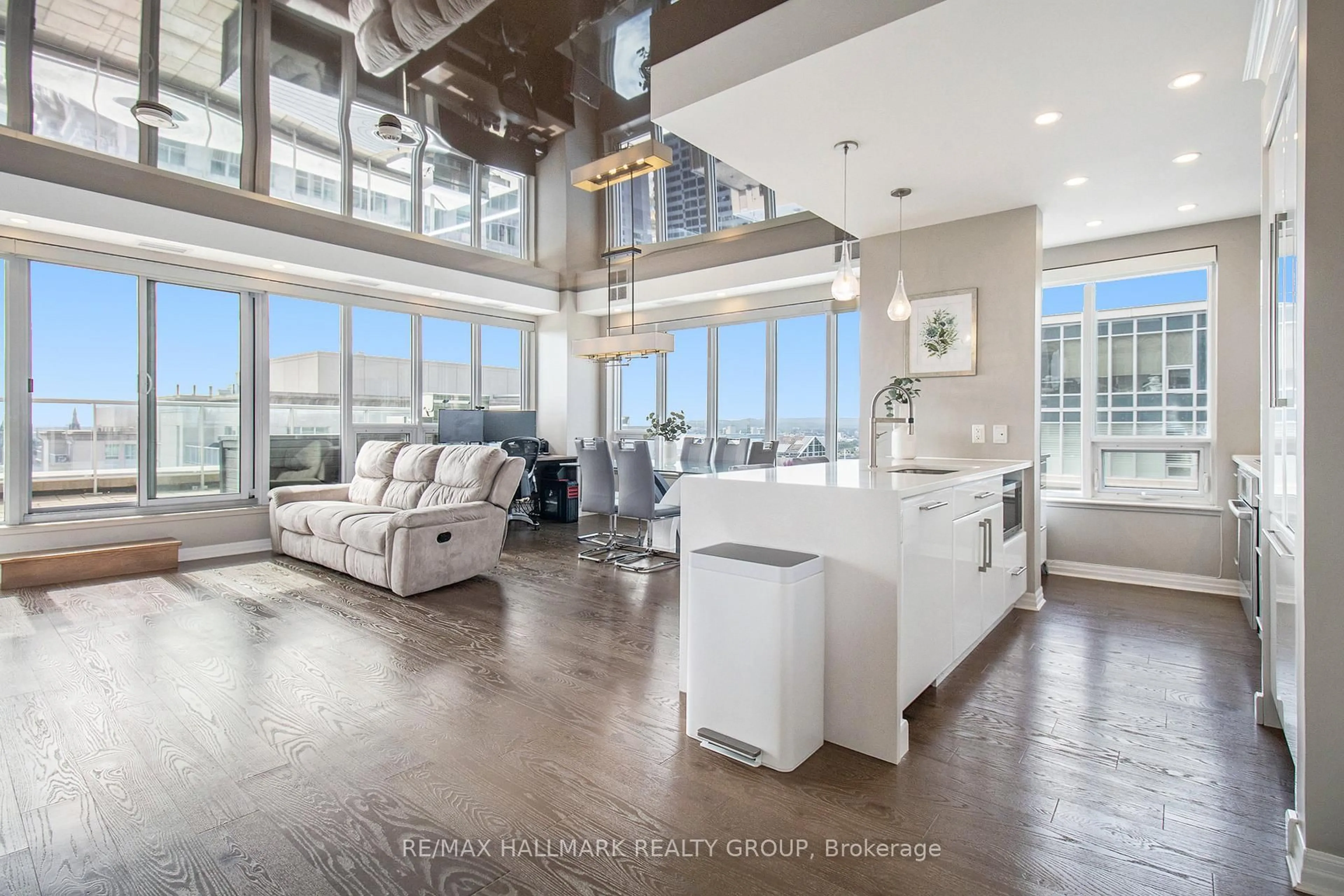 Open concept kitchen, unknown for 195 BESSERER St #2706, Ottawa Ontario K1N 7J6