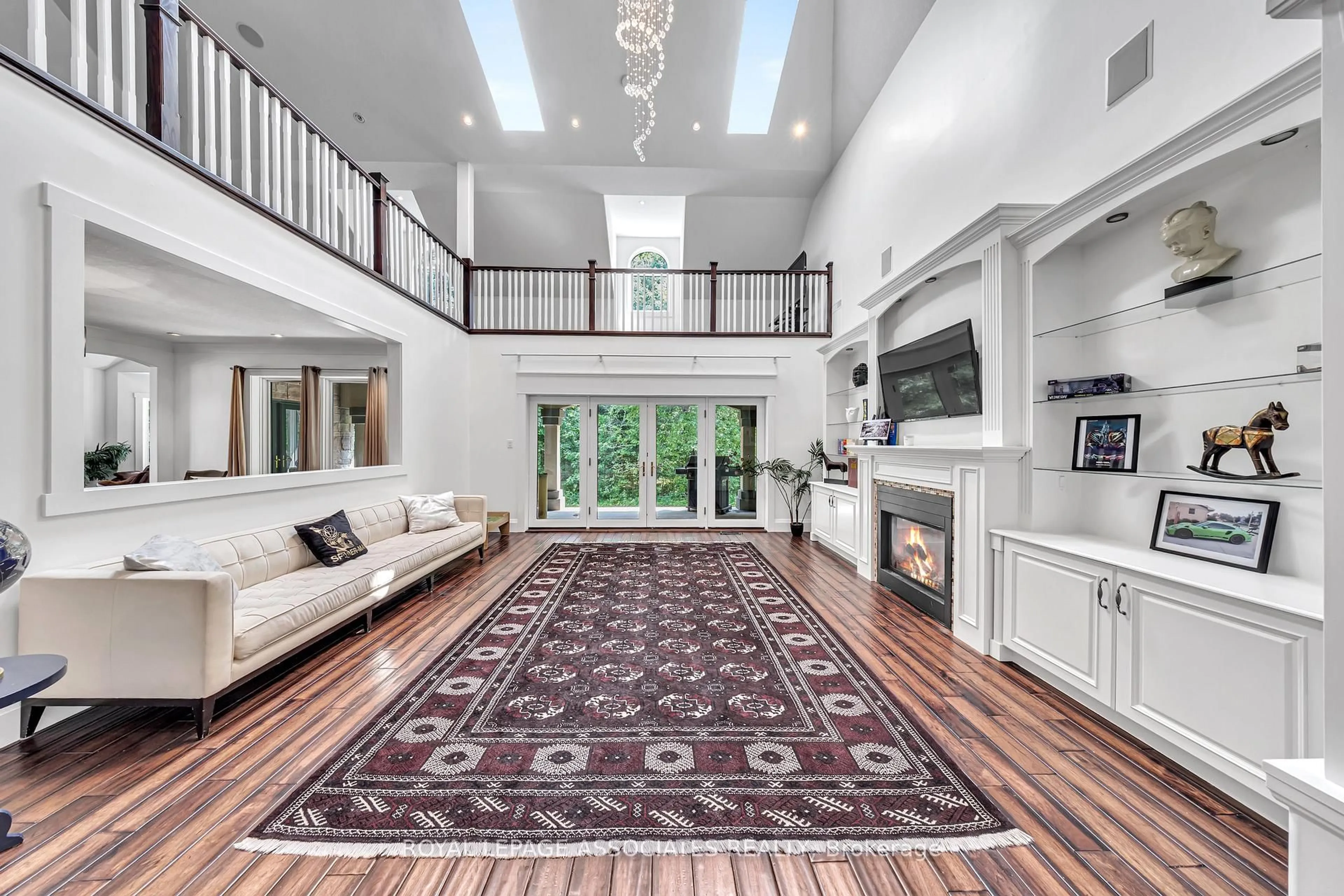 Indoor entryway for 21 Old Mill Rd, Brant Ontario N0J 1V0