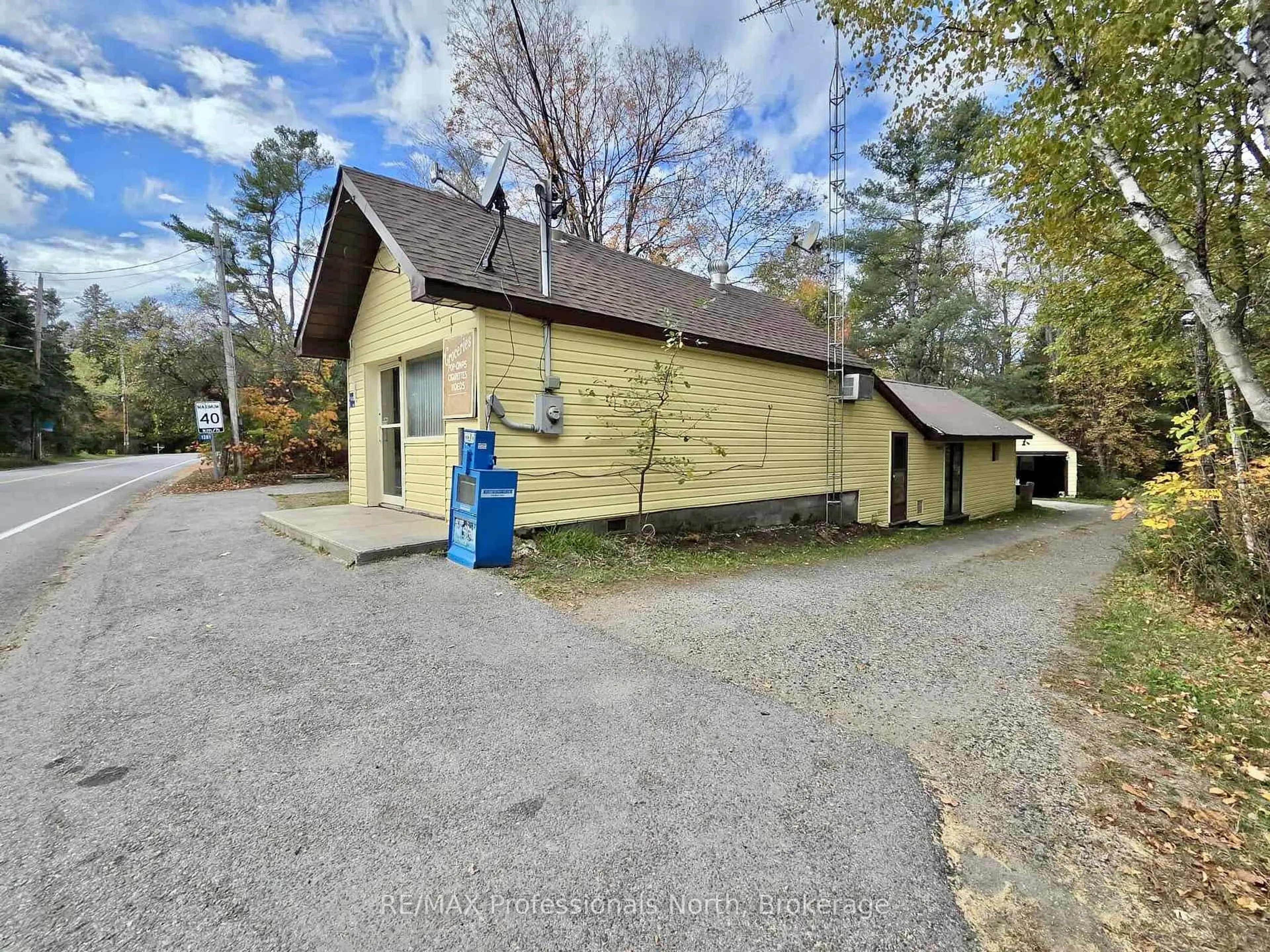 A pic from outside/outdoor area/front of a property/back of a property/a pic from drone, street for 1281 Kashagawigamog Lake Rd, Minden Hills Ontario K0M 2K0