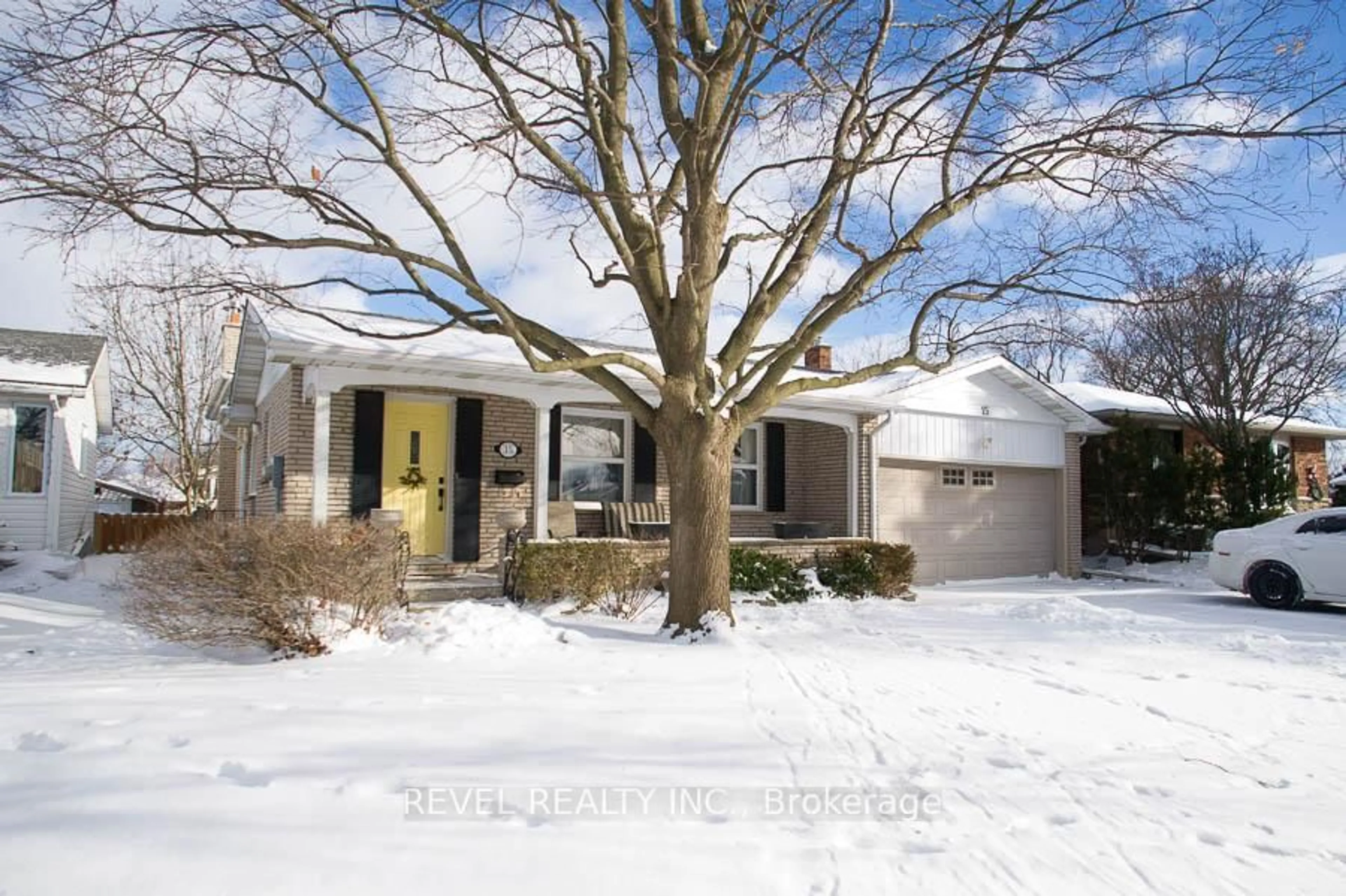 Unknown for 15 Burdock Blvd, Brantford Ontario N3R 6B5