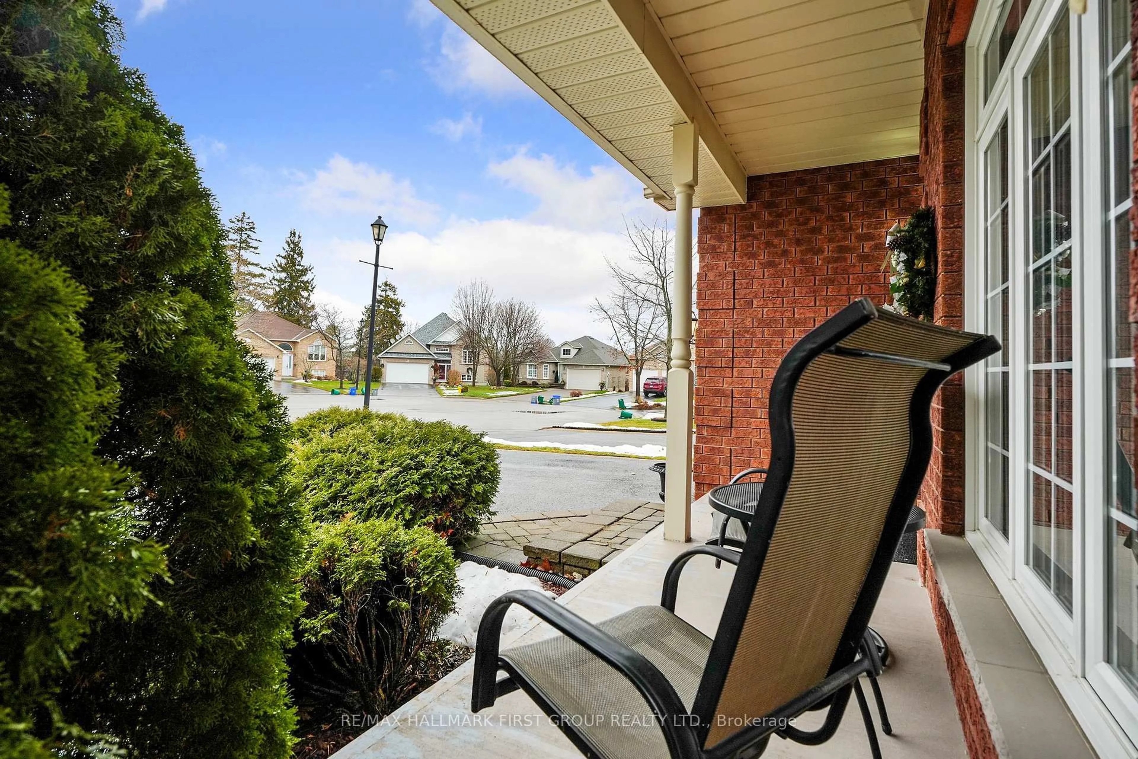 Patio, unknown for 301 Rockingham Crt, Cobourg Ontario K9A 5W3