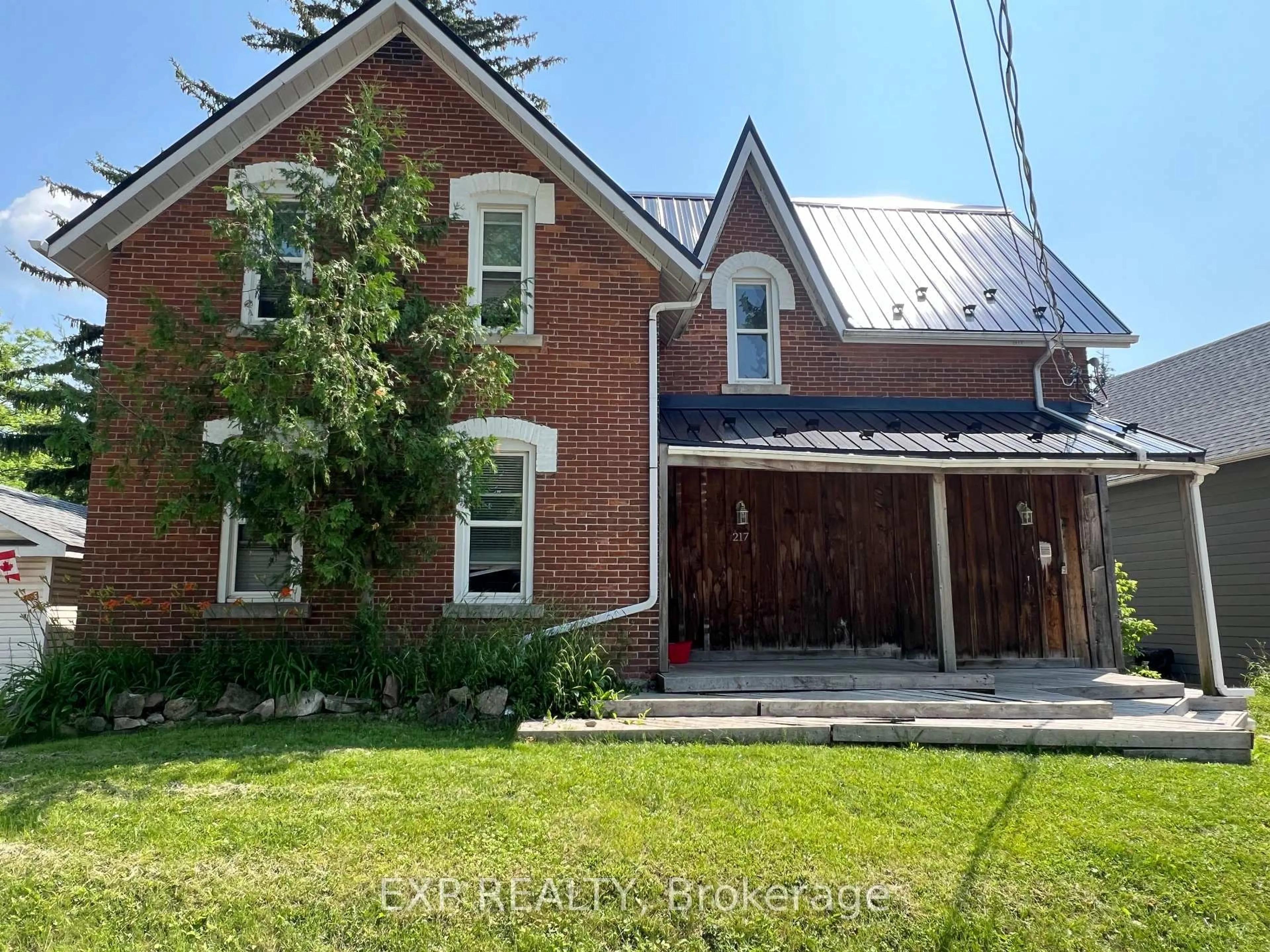 Home with brick exterior material, street for 217 Victoria St, Shelburne Ontario L0N 1S4
