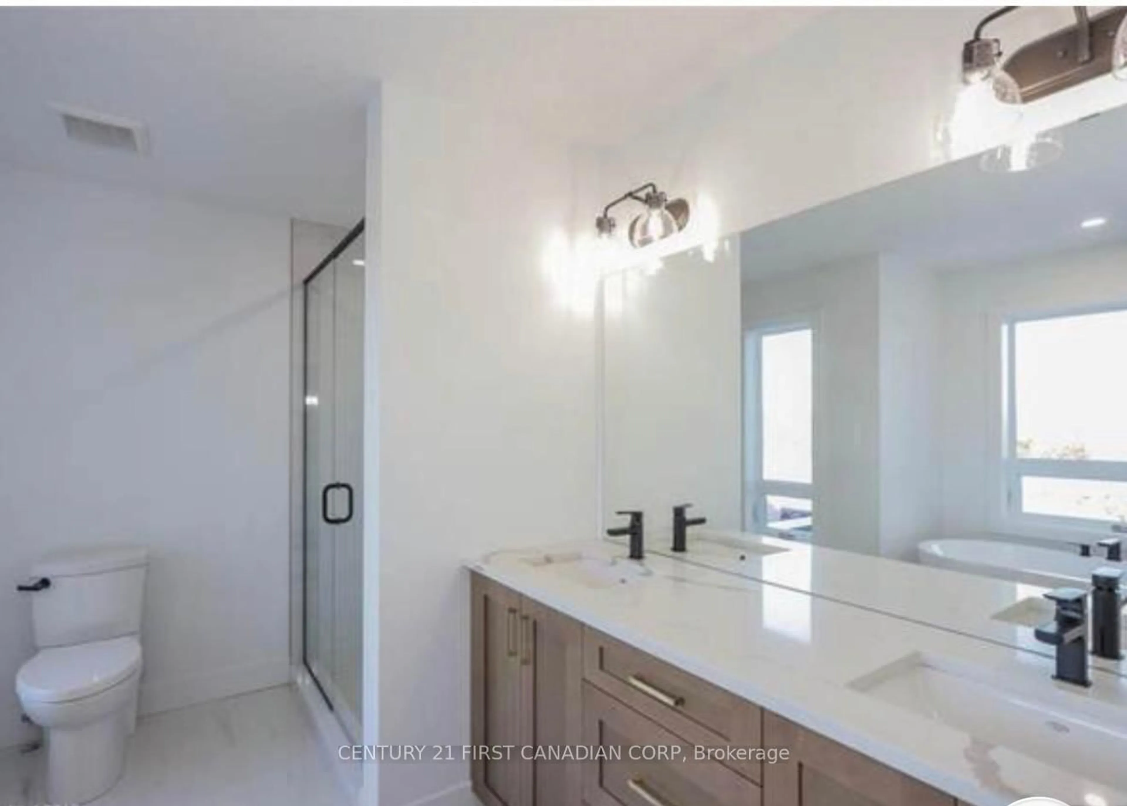 Contemporary bathroom, ceramic/tile floor for 2165 Linkway Blvd, London South Ontario N6K 0K8