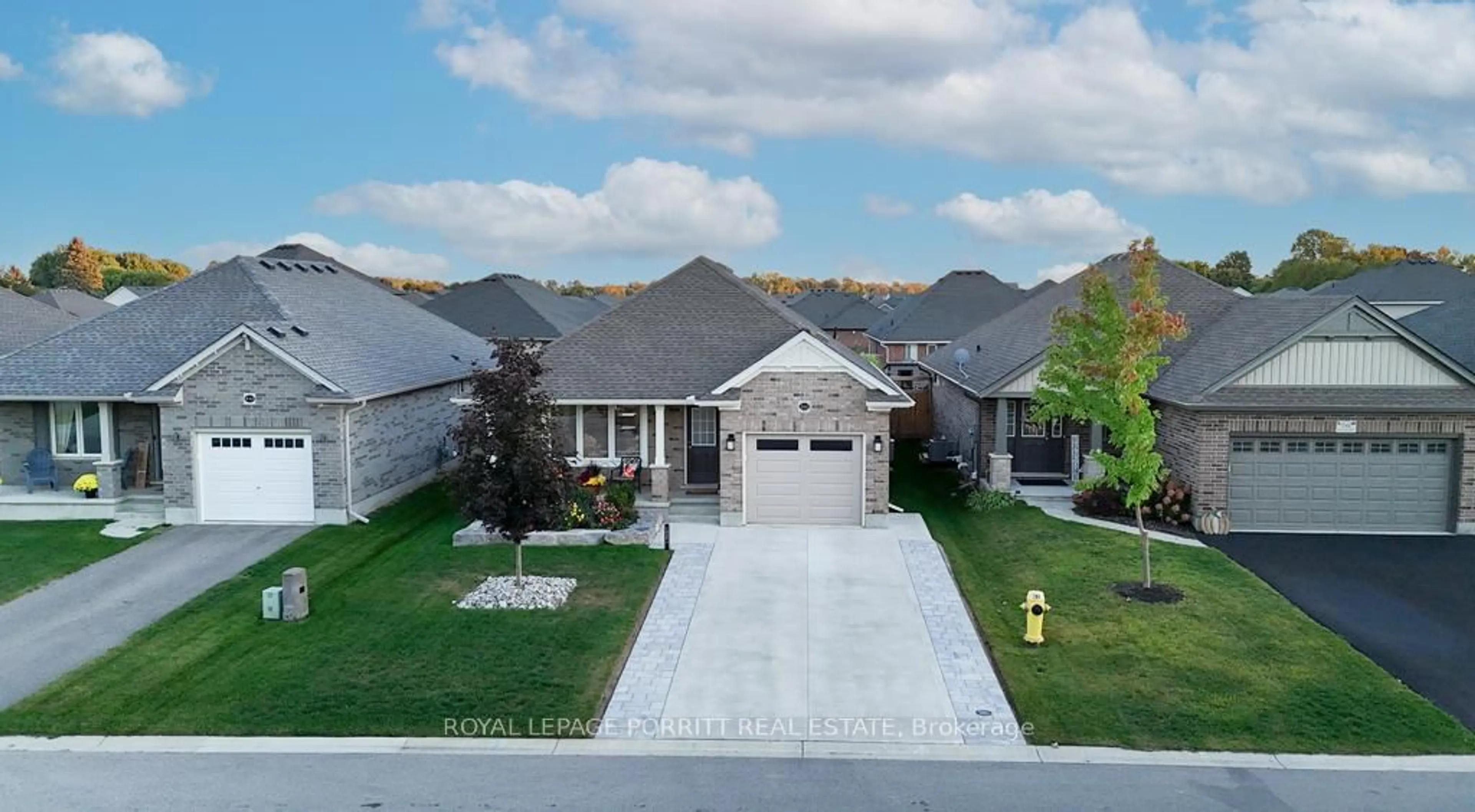 A pic from outside/outdoor area/front of a property/back of a property/a pic from drone, street for 244 Wilson Ave, Tillsonburg Ontario N4G 0H4