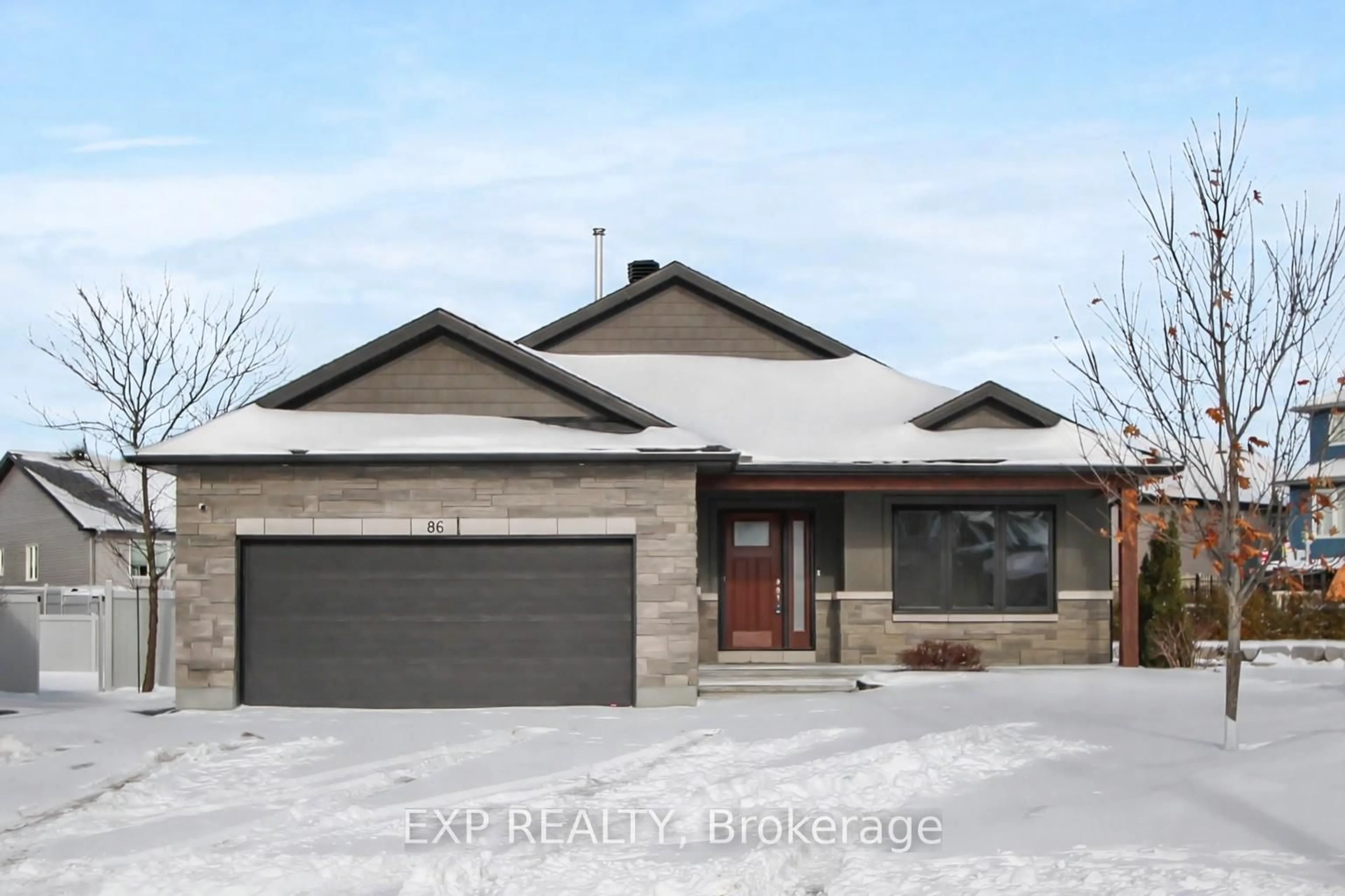 Home with brick exterior material, street for 86 Horton St, Almonte Ontario K0A 1A0