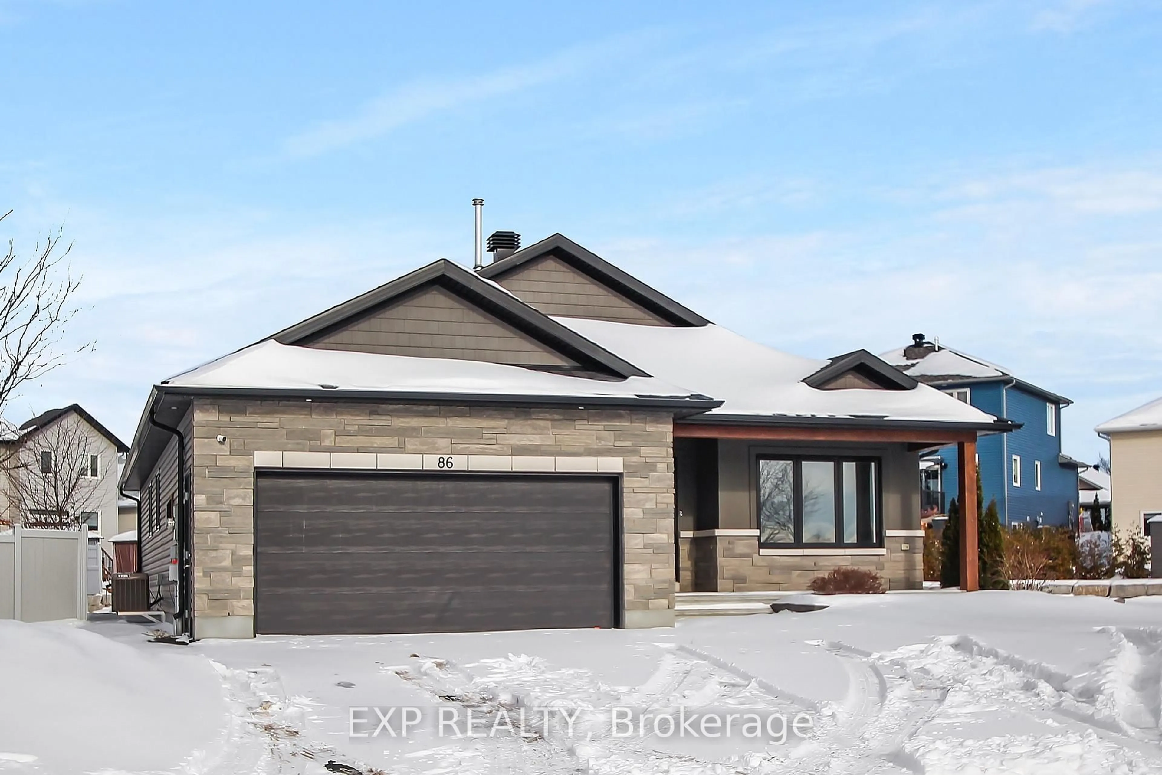 Home with brick exterior material, street for 86 Horton St, Almonte Ontario K0A 1A0