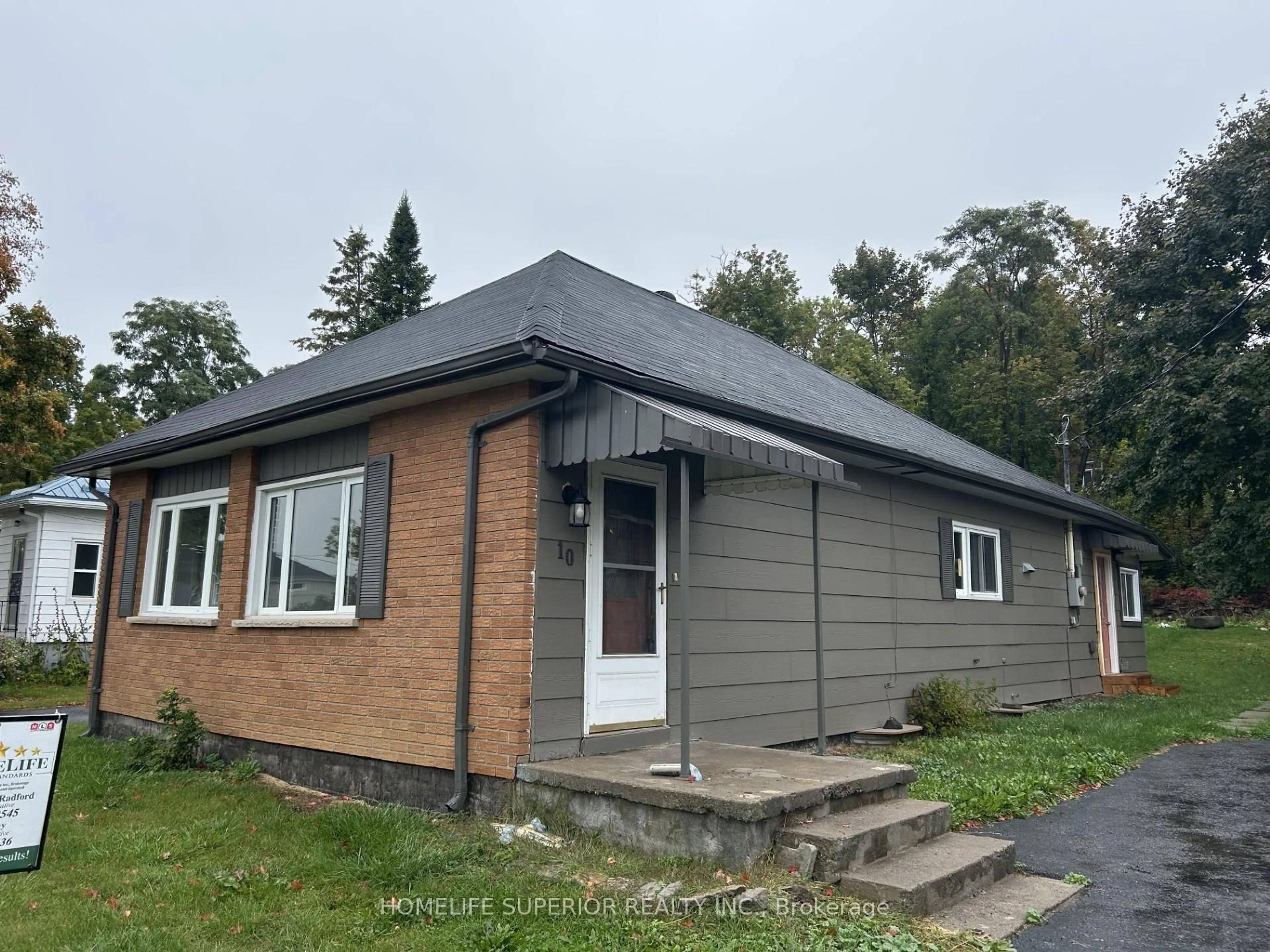 Home with brick exterior material, building for 10 Main St, Limoges Ontario K0K 2M0