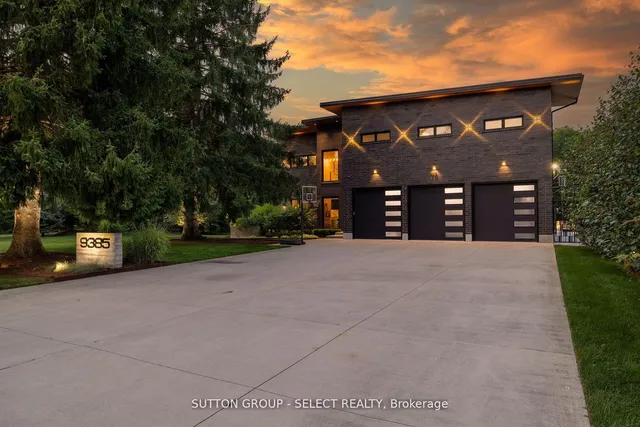 9385 ELVIAGE Dr, London South 3