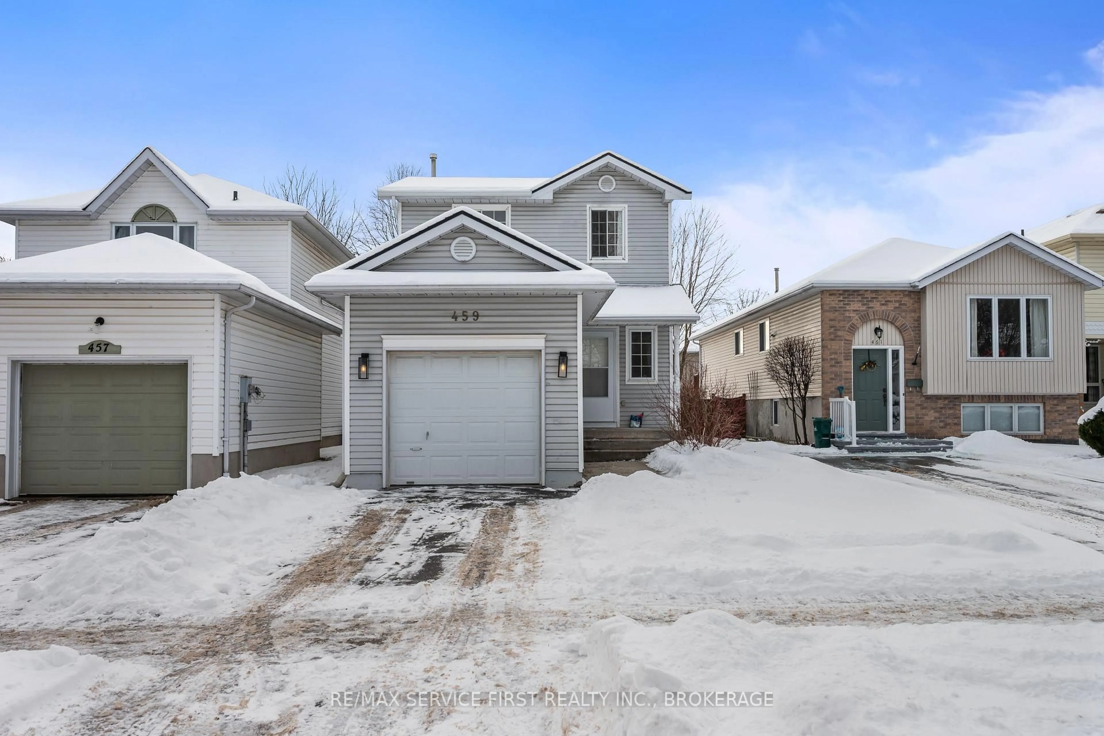 A pic from outside/outdoor area/front of a property/back of a property/a pic from drone, street for 459 Grandtrunk Ave, Kingston Ontario K7M 8W9