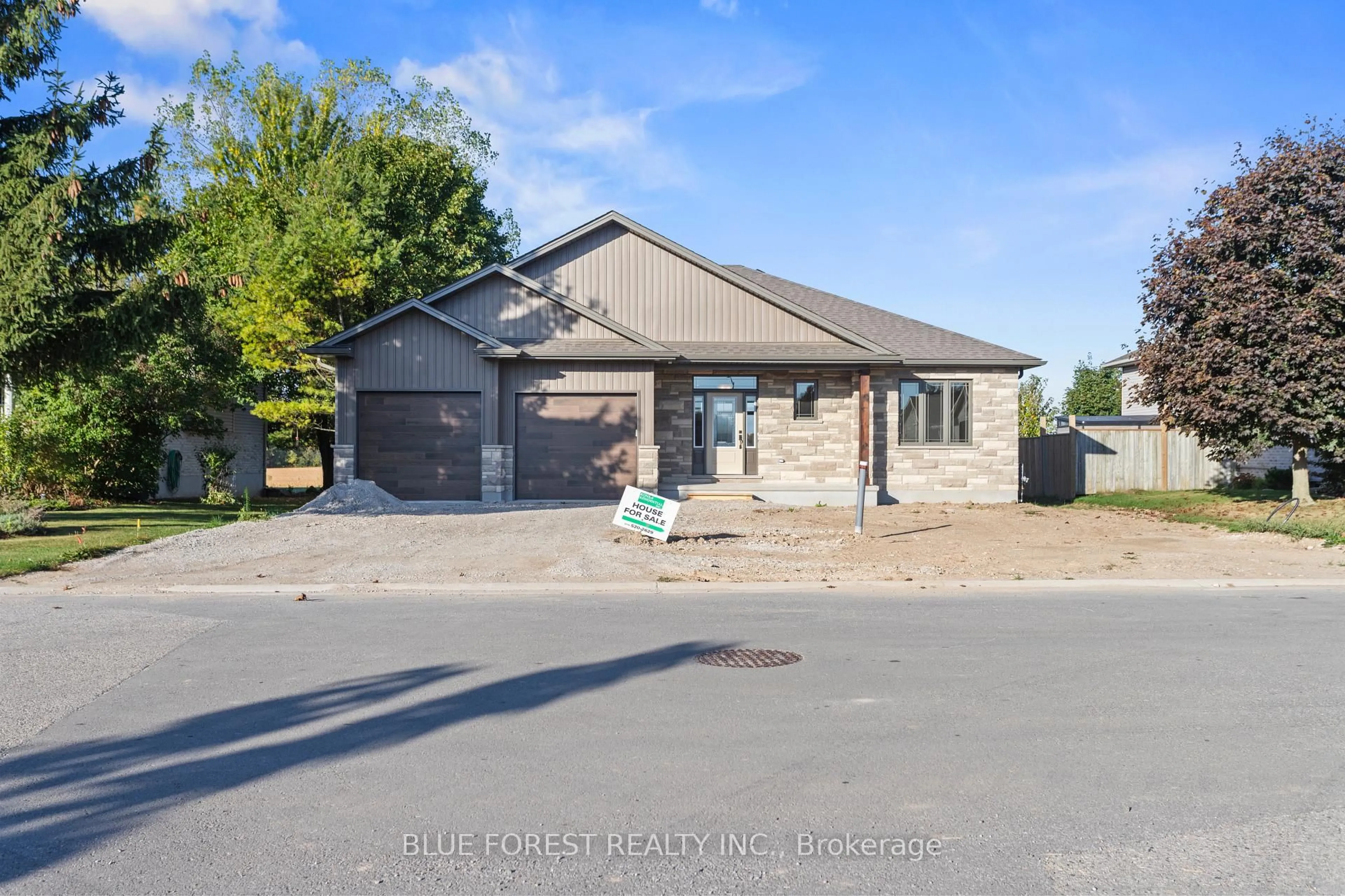 A pic from outside/outdoor area/front of a property/back of a property/a pic from drone, street for 218 Snyders Ave, Central Elgin Ontario N0L 1B0