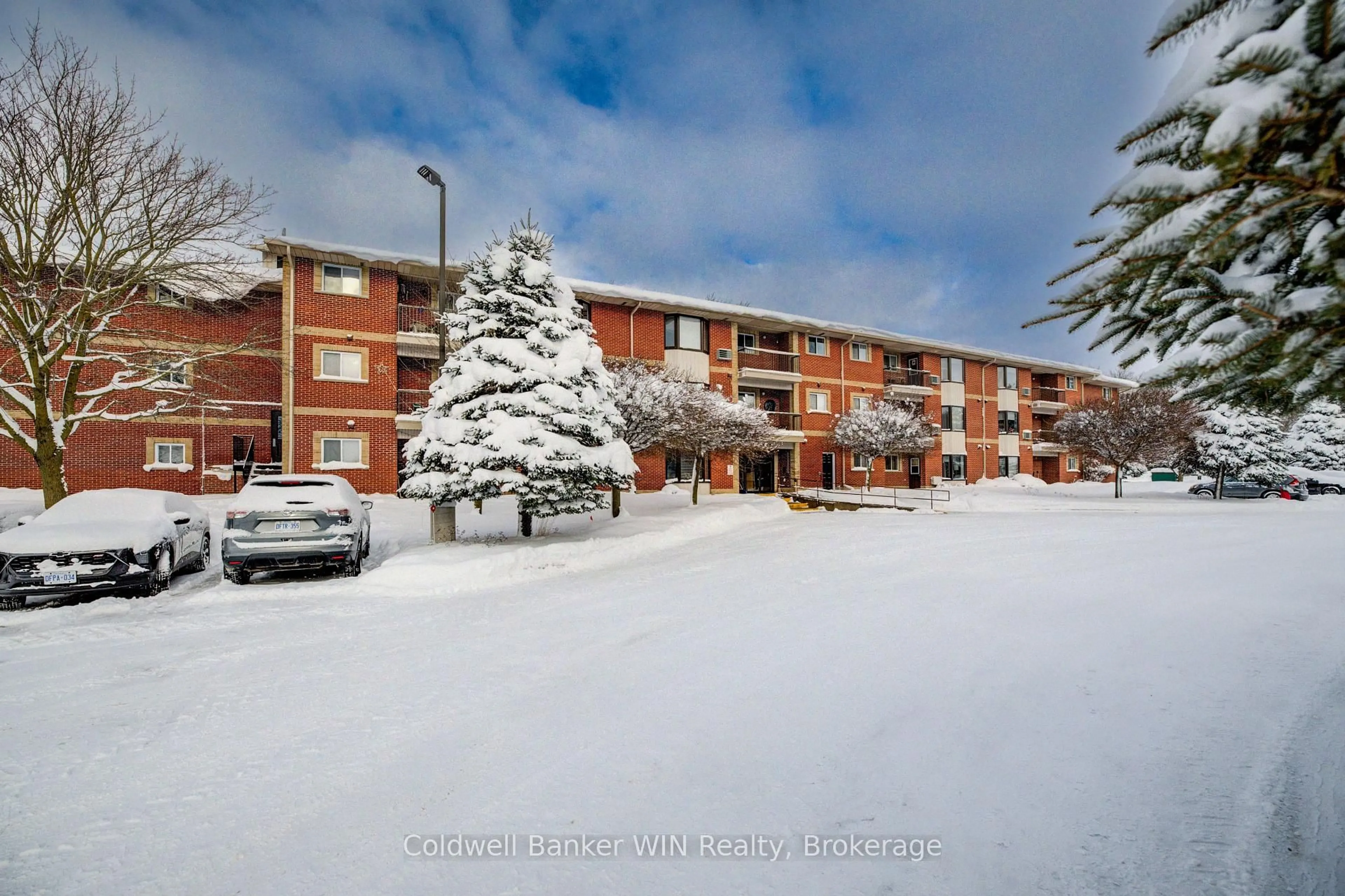 Unknown for 460 DURHAM St #309, Wellington North Ontario N0G 2L1