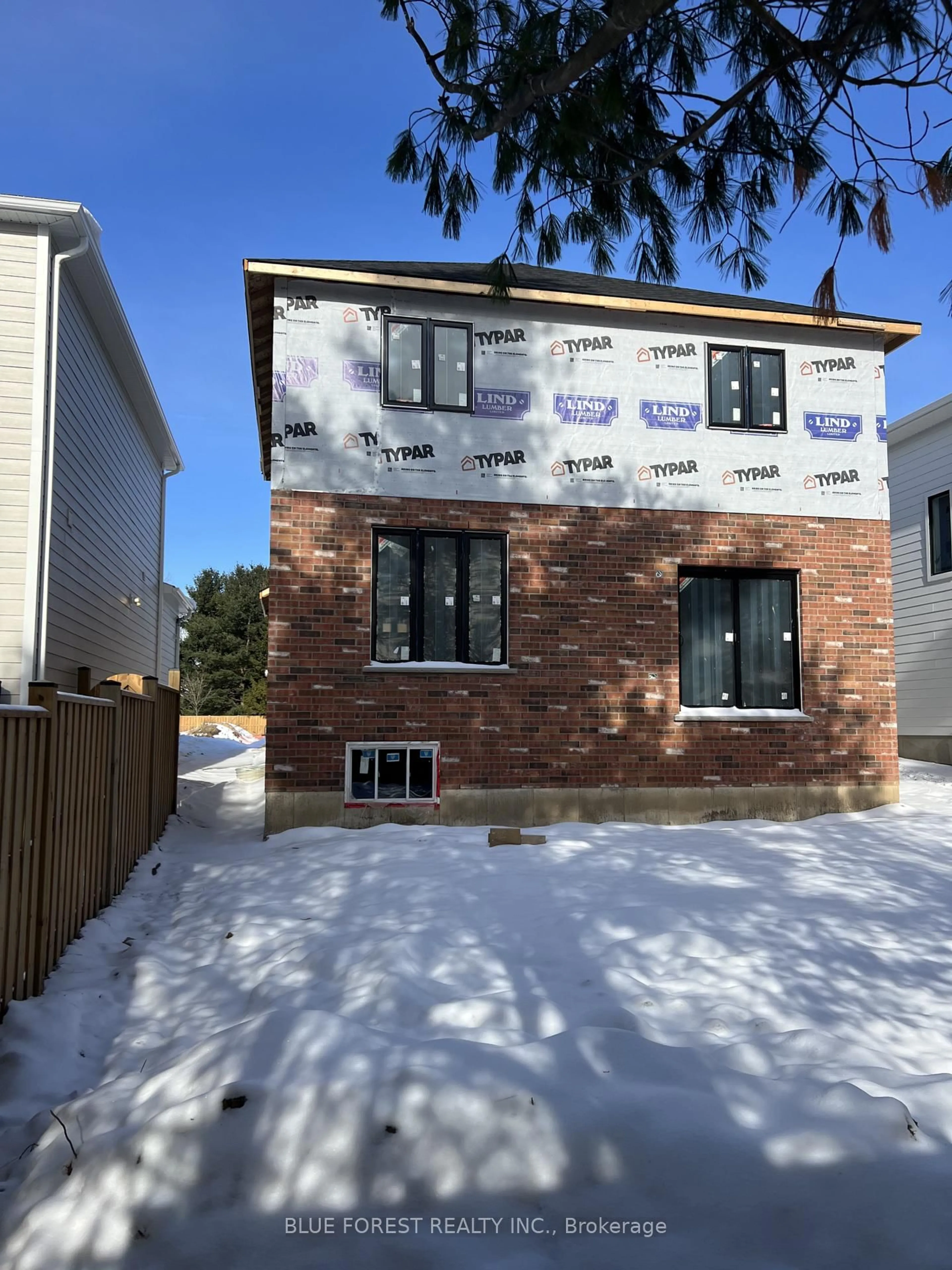 Home with brick exterior material, building for 288 Ashford St, Central Elgin Ontario N0L 1B0