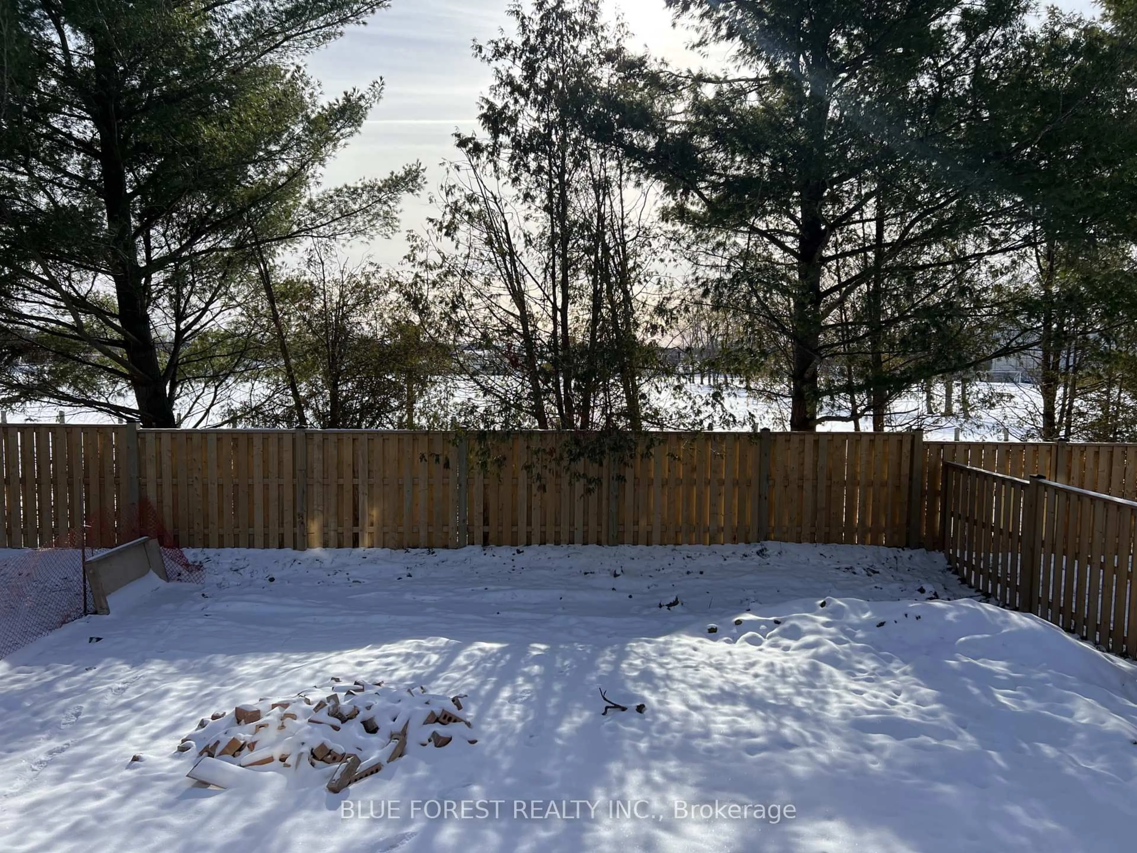 Unknown for 288 Ashford St, Central Elgin Ontario N0L 1B0