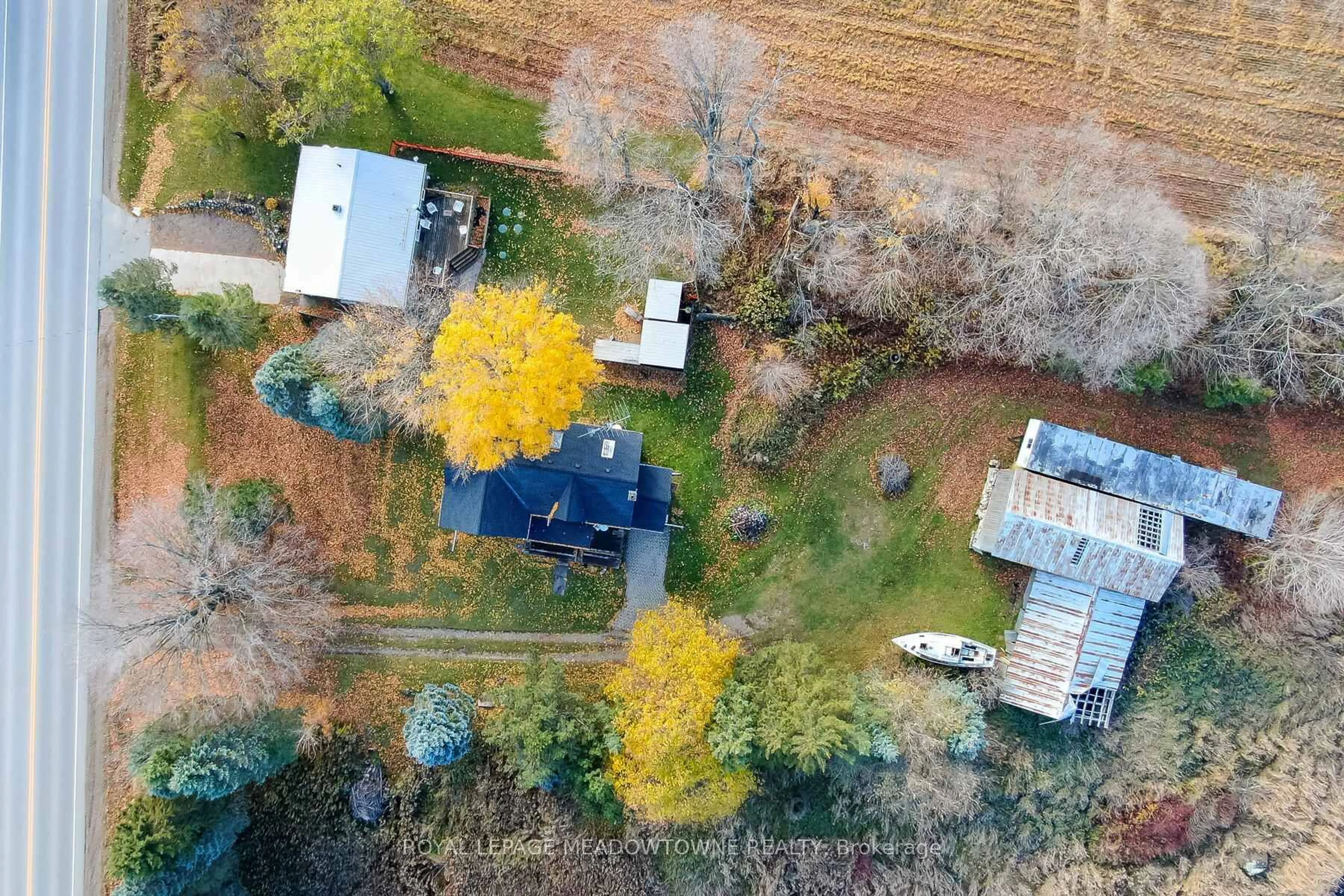 A pic from outside/outdoor area/front of a property/back of a property/a pic from drone, unknown for 9328 Wellington Rd 50 Rd, Erin Ontario N0B 1T0