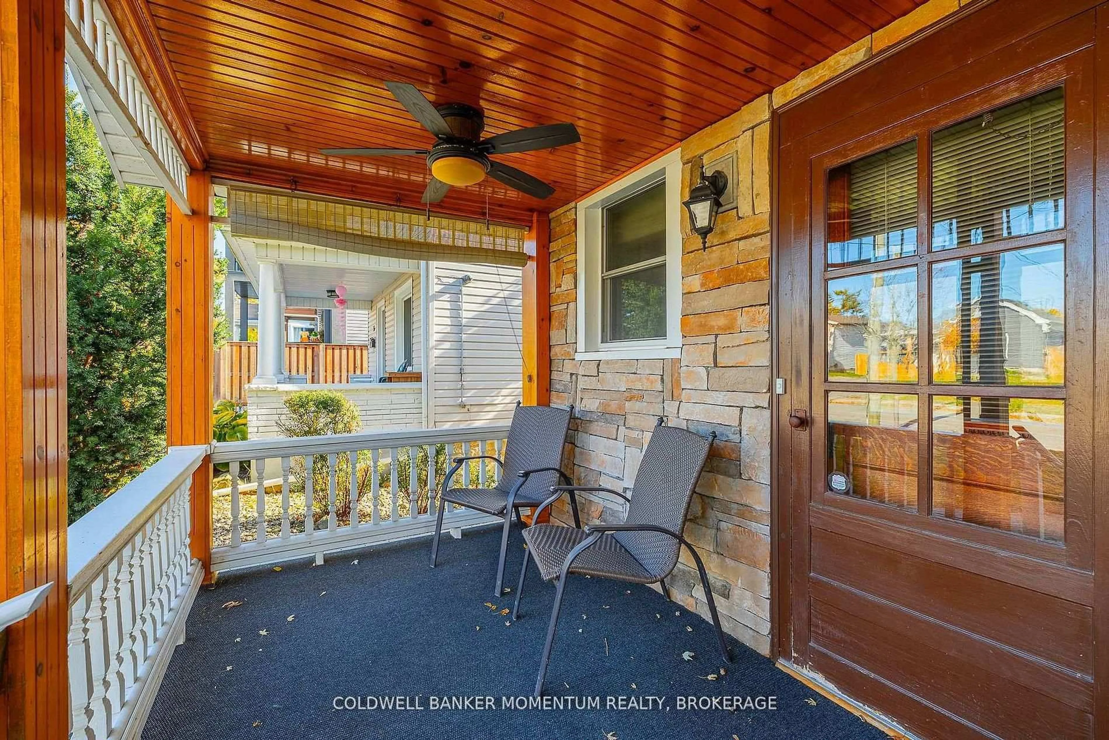 Unknown for 34 Almond St, St. Catharines Ontario L2T 1E9