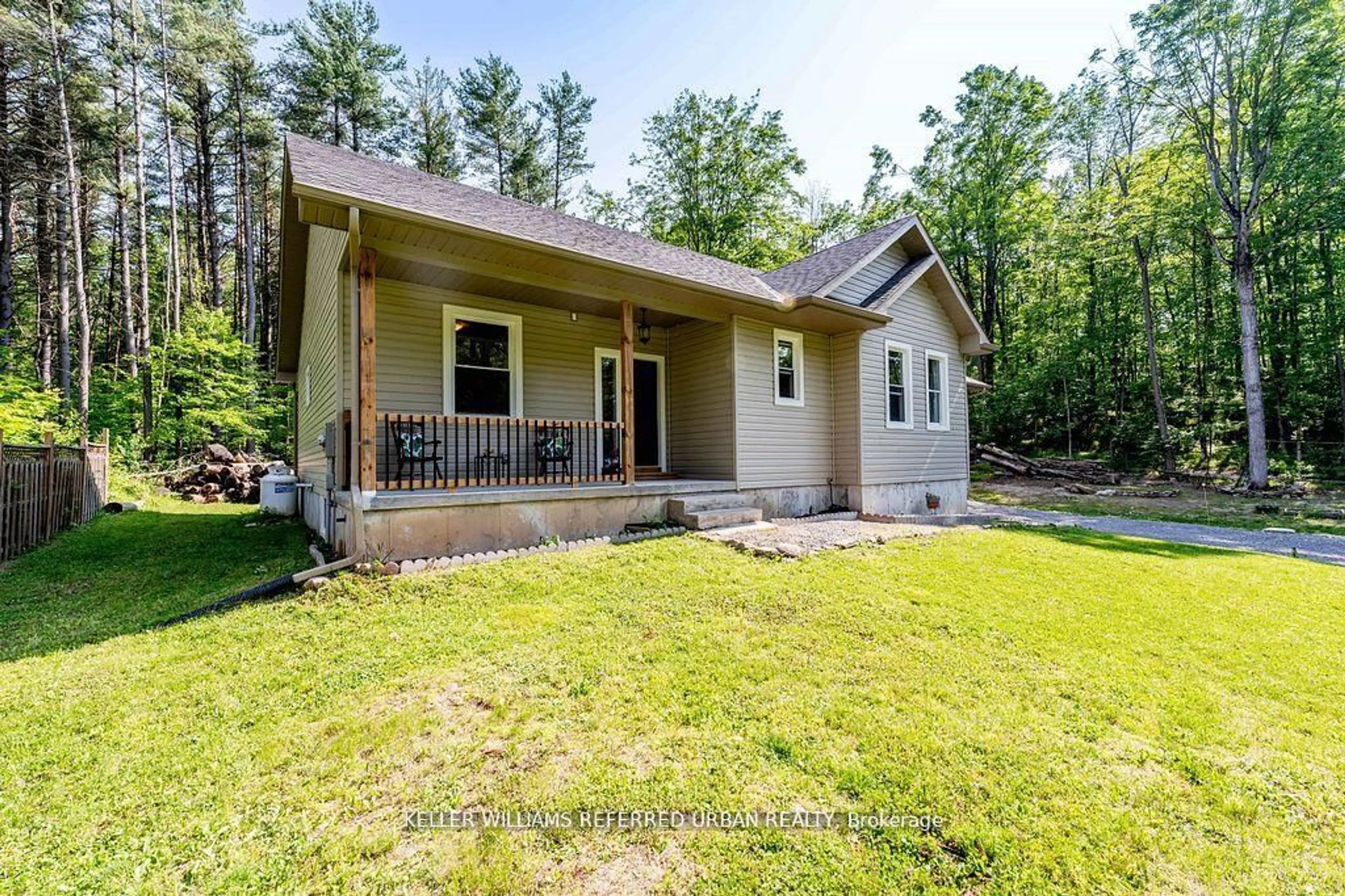 Home with vinyl exterior material, unknown for 51 Pine Grove Rd, Trent Hills Ontario K0K 2M0