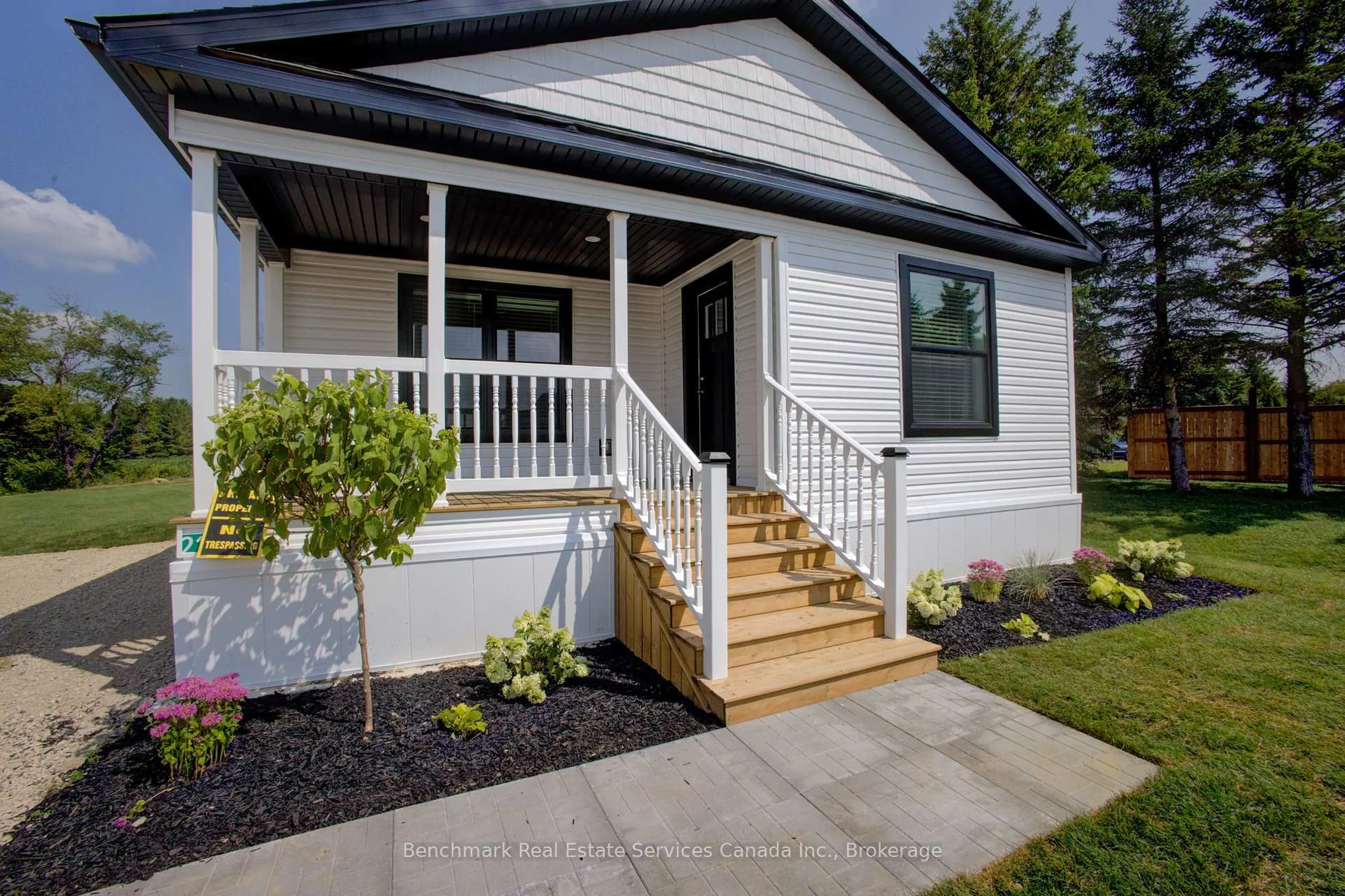 Home with vinyl exterior material, street for 212 SPRUCE Dr, West Grey Ontario N4N 3B8