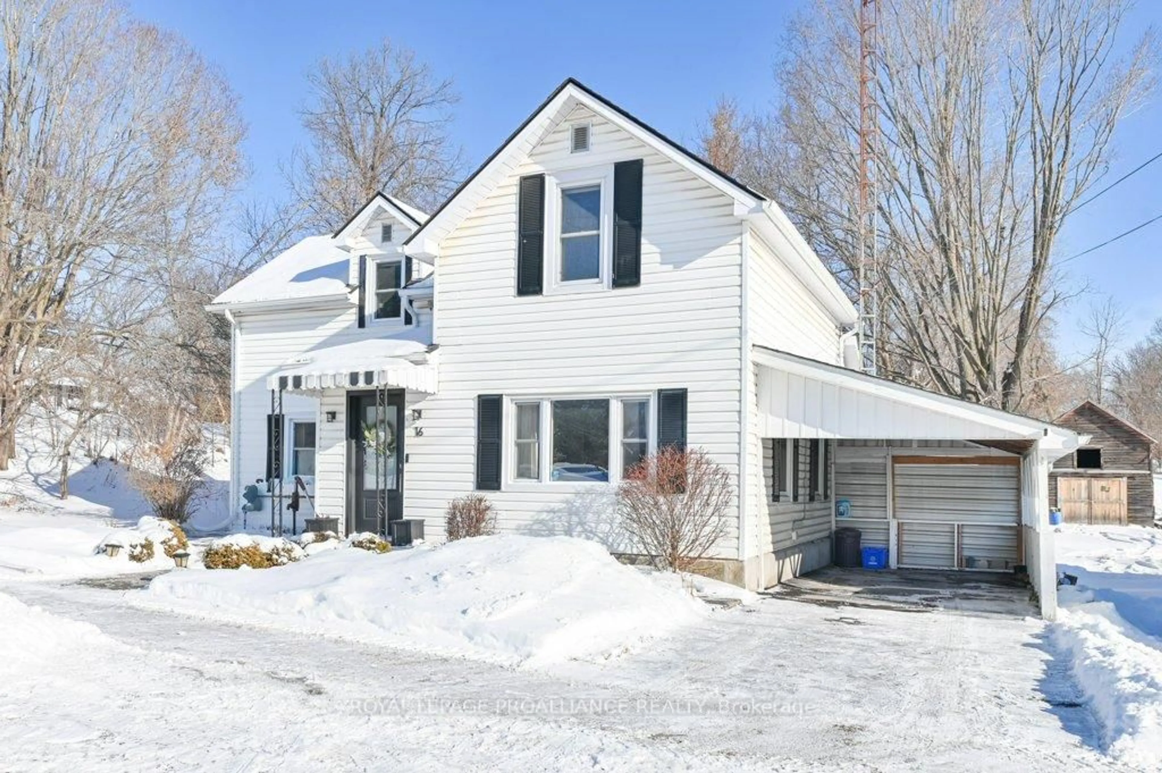 Home with vinyl exterior material, street for 16 North Hastings Ave, Limoges Ontario K0K 2M0