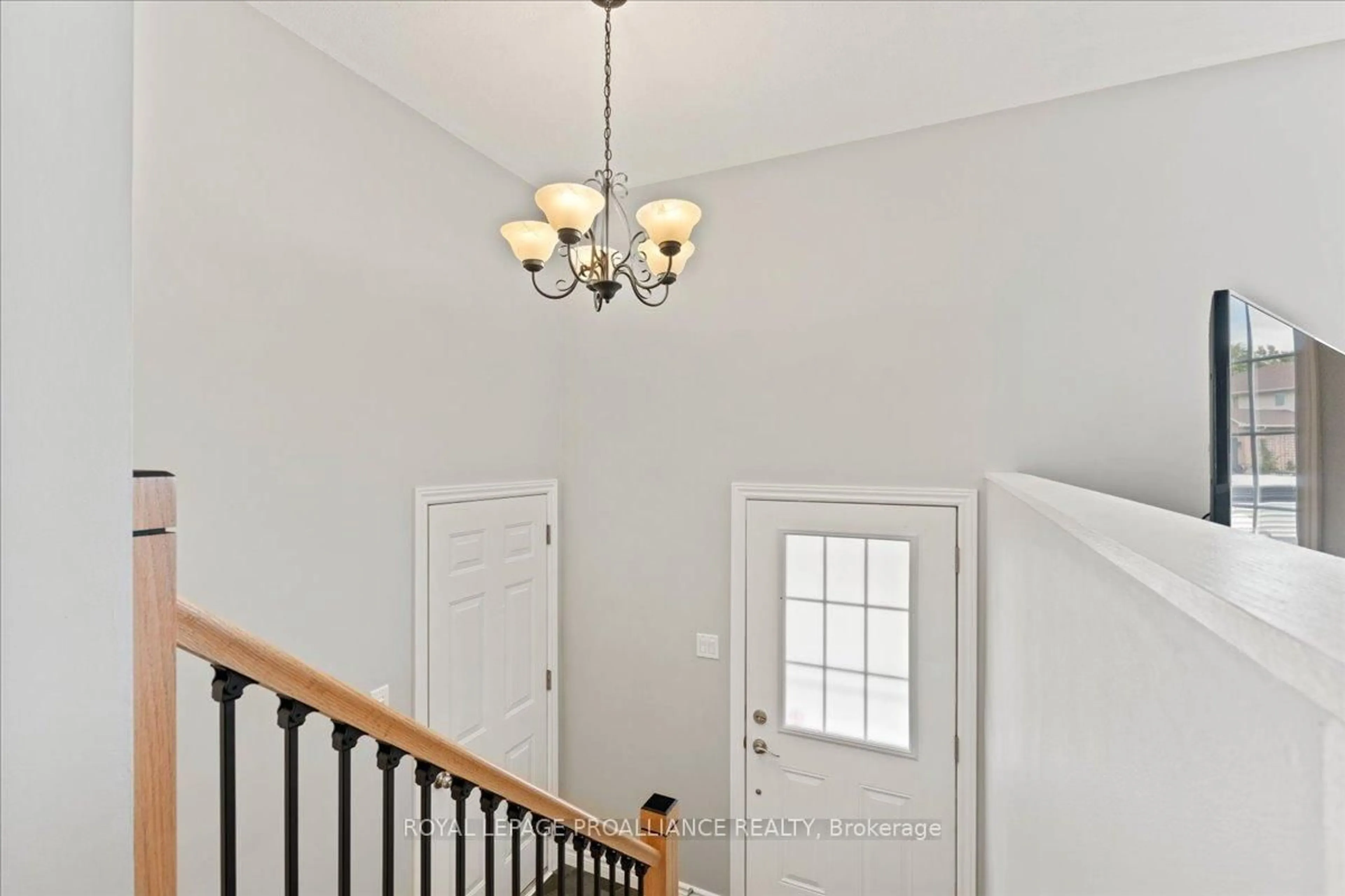 Unknown for 19 Fleming Rd, Quinte West Ontario K8V 6P6