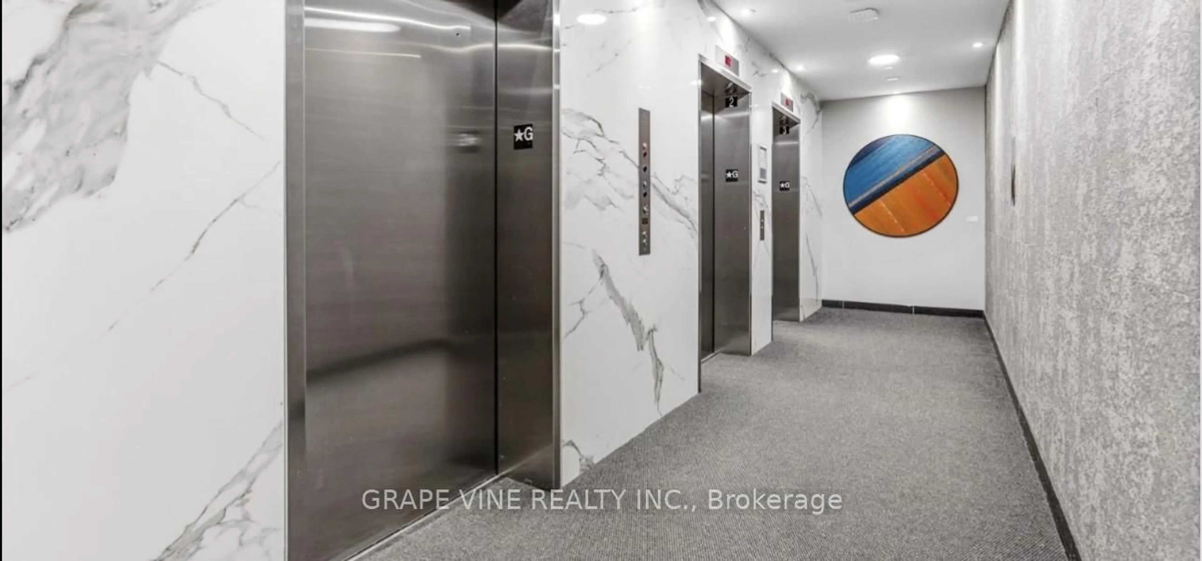 Unknown for 805 Carling Ave #3705, Ottawa Ontario K2Y 0C1