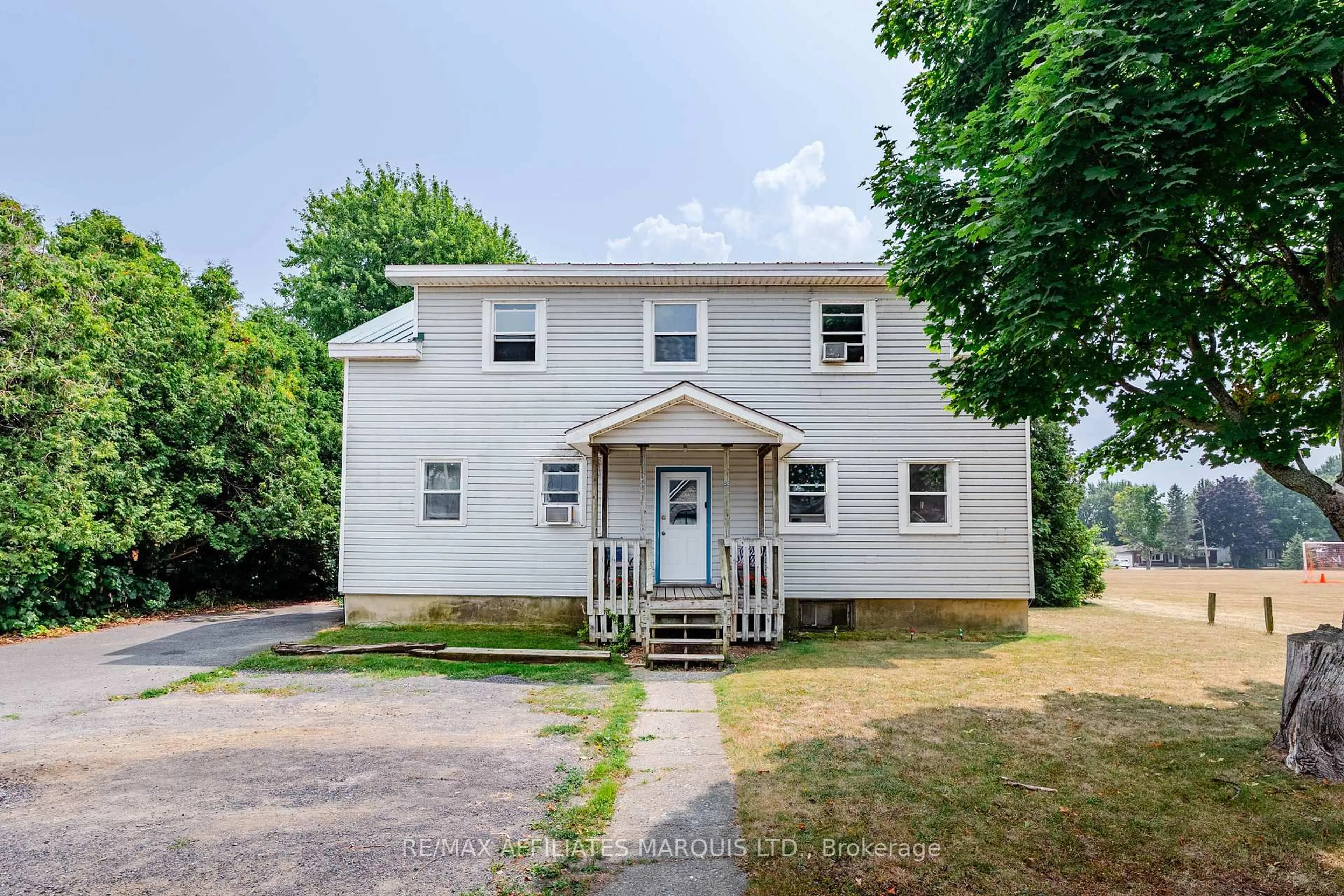 A pic from outside/outdoor area/front of a property/back of a property/a pic from drone, building for 52 Elm St Ingleside St, South Stormont Ontario K0C 1R0