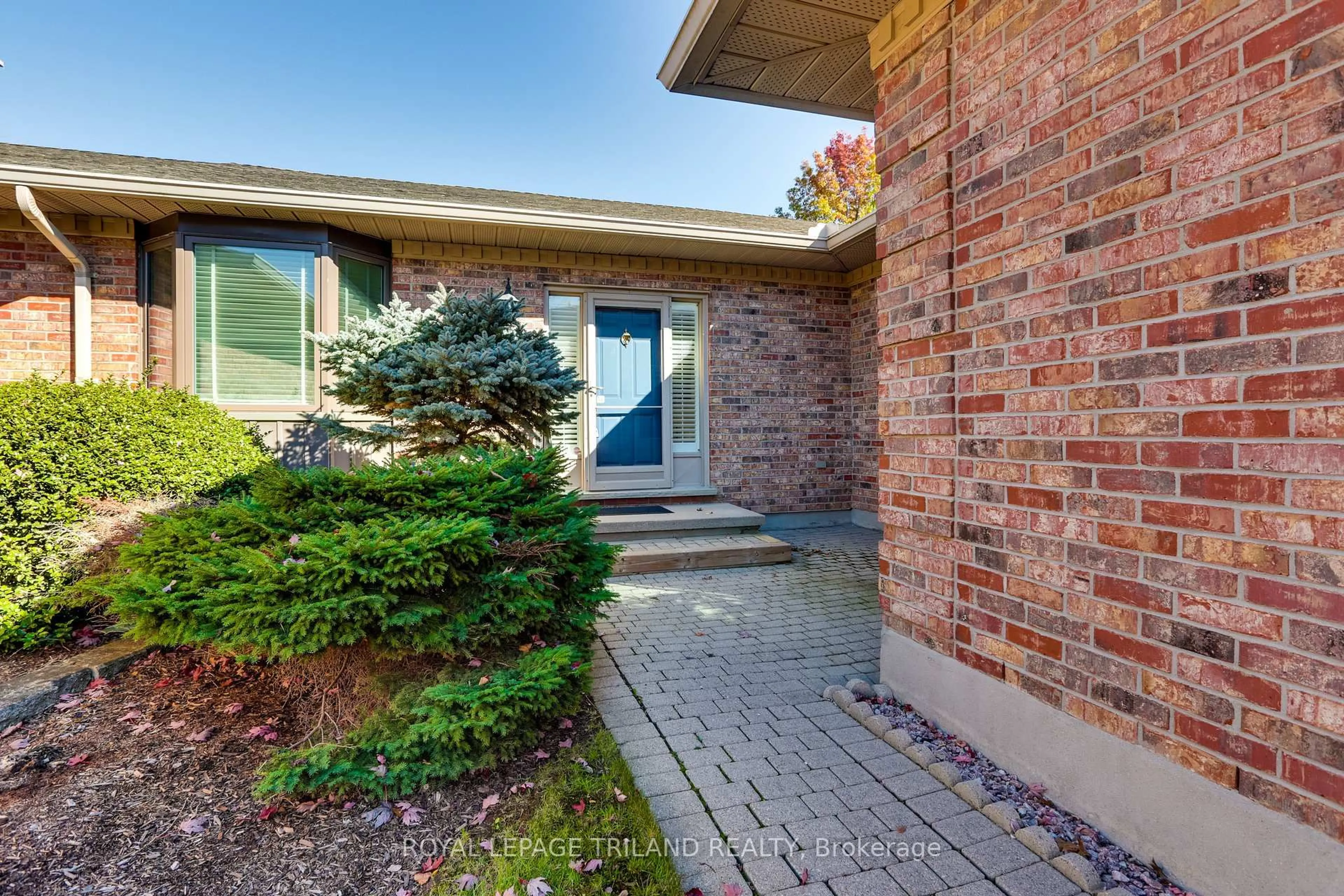 Home with brick exterior material, street for 30 DOON Dr #34, London North Ontario N5X 3P1