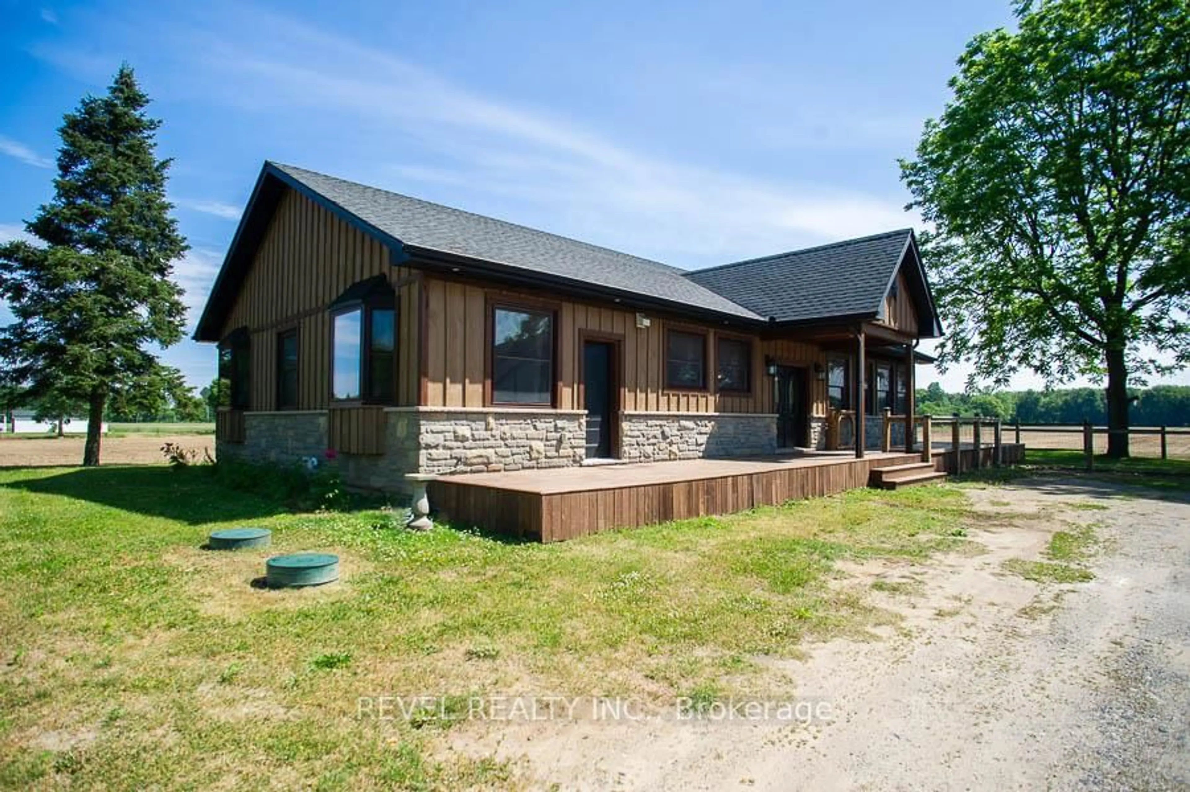 Unknown for 2664 Windham West 1/4 LN Rd, Norfolk Ontario N4B 2W5