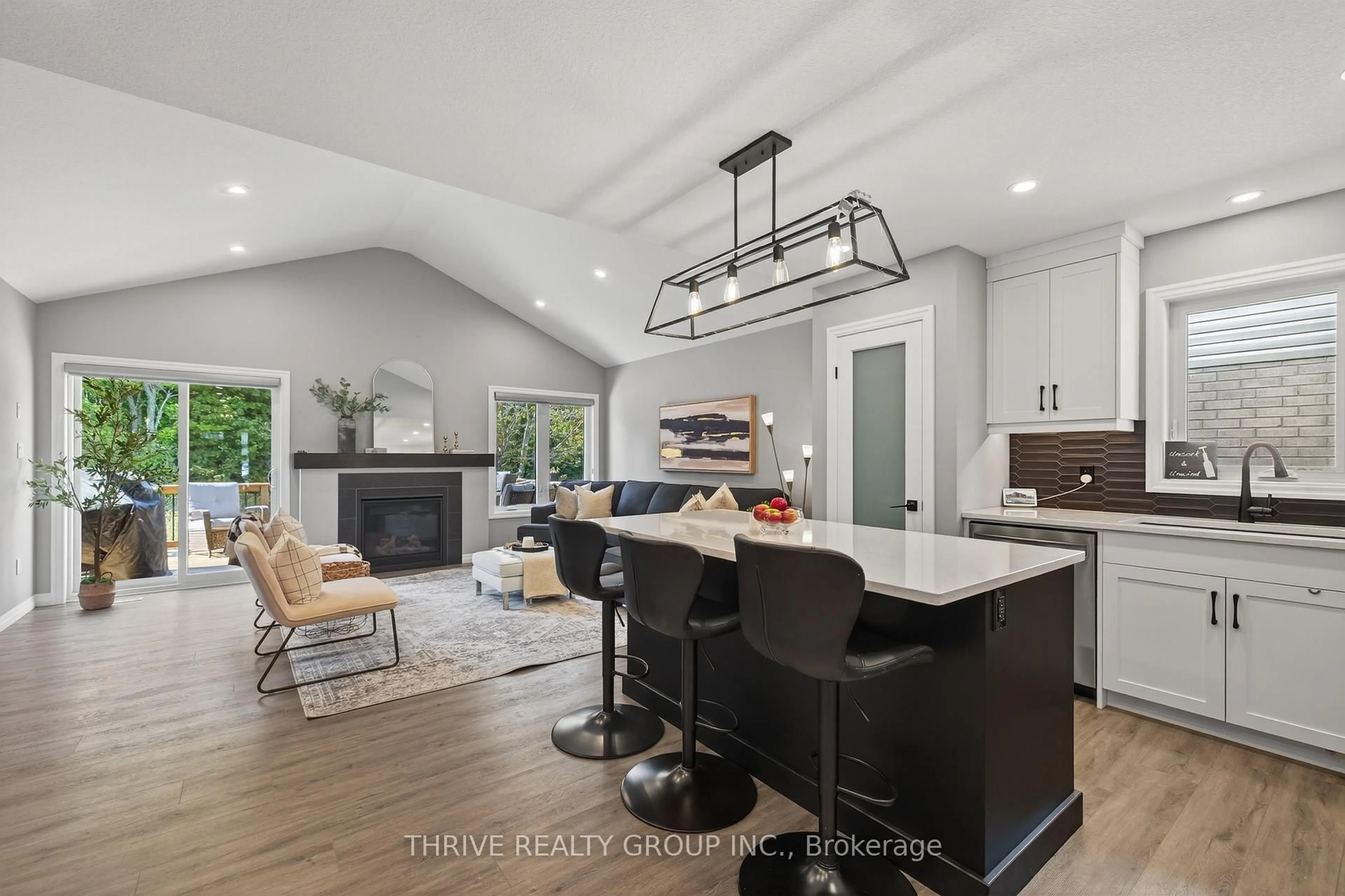 Open concept kitchen, unknown for 17 Dunning Way, St. Thomas Ontario N5R 0P7